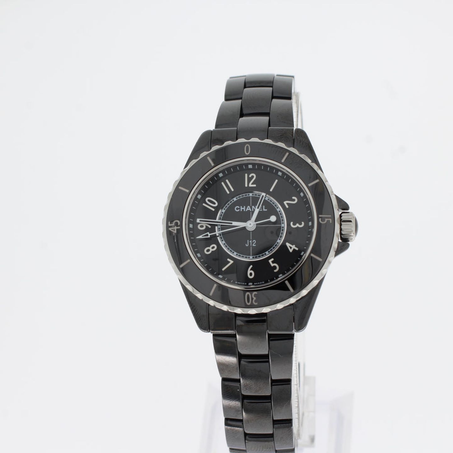 Chanel J12 H5695 (2024) - Black dial 33 mm Ceramic case (1/5)