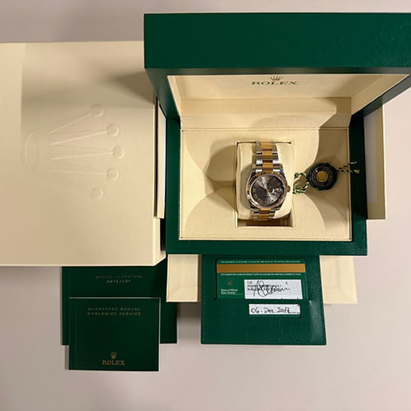 Rolex Datejust 36 116231 (2017) - Grijs wijzerplaat 36mm Goud/Staal (2/7)