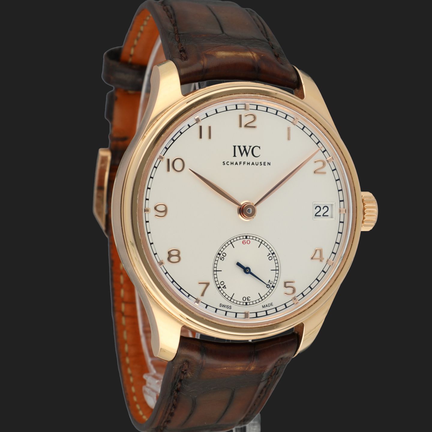 IWC Portuguese Hand-Wound IW510204 (Unknown (random serial)) - Silver dial 43 mm Red Gold case (4/8)