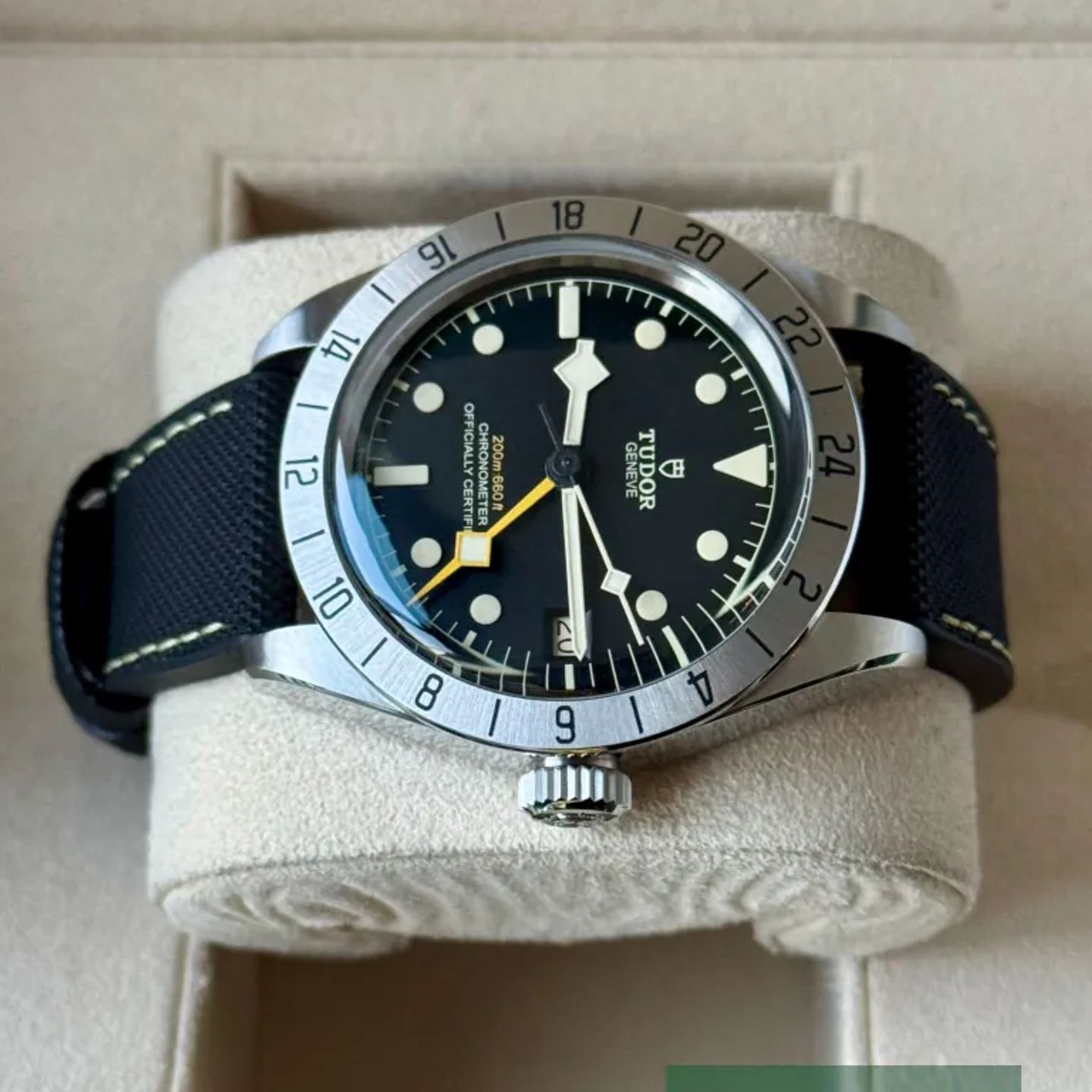 Tudor Black Bay 79470 - (4/7)