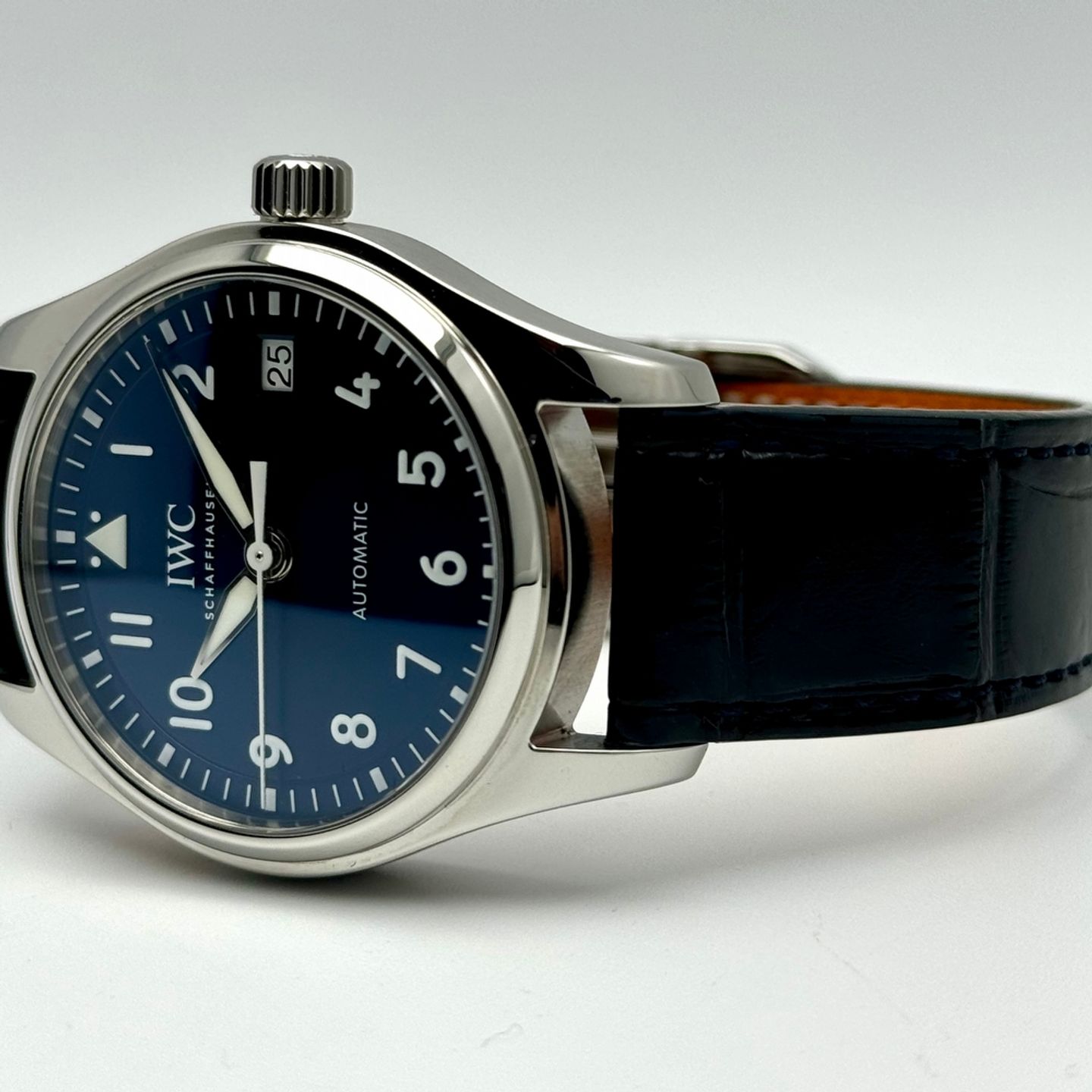 IWC Pilot's Watch Automatic 36 IW324008 (2022) - Blauw wijzerplaat 36mm Staal (3/10)