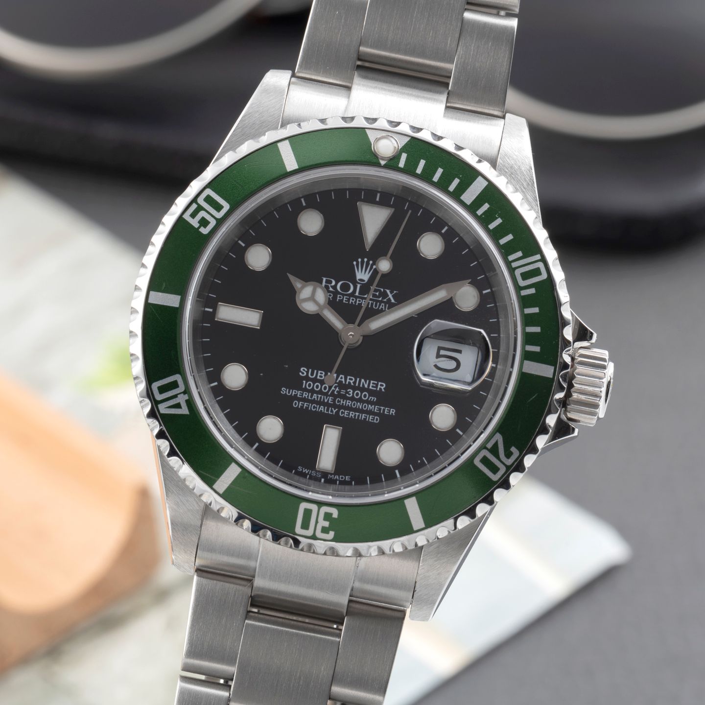 Rolex Submariner Date 16610T - (3/8)