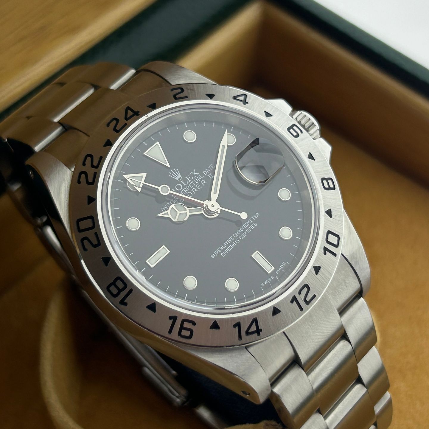 Rolex Explorer II 16570 - (3/8)