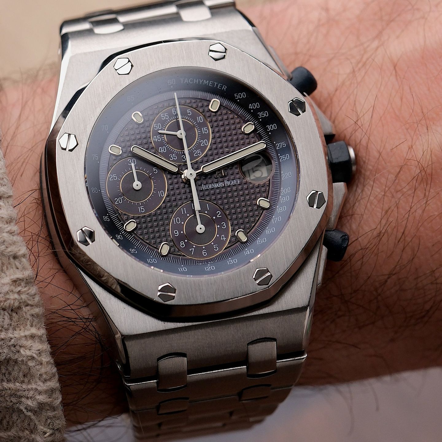 Audemars Piguet Royal Oak Offshore Chronograph 25721ST.OO.1000ST.01 - (3/8)