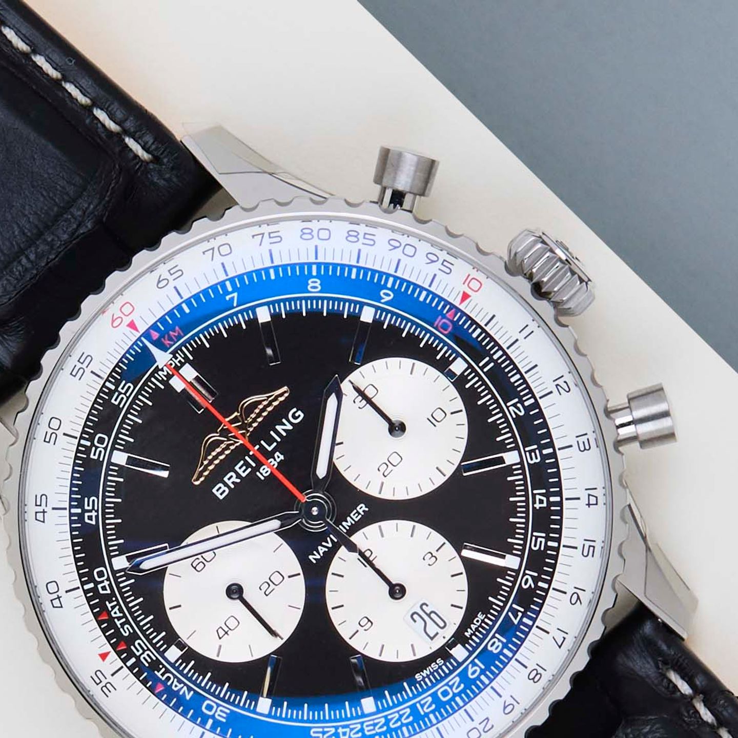 Breitling Navitimer 1 B01 Chronograph AB0138 - (3/8)