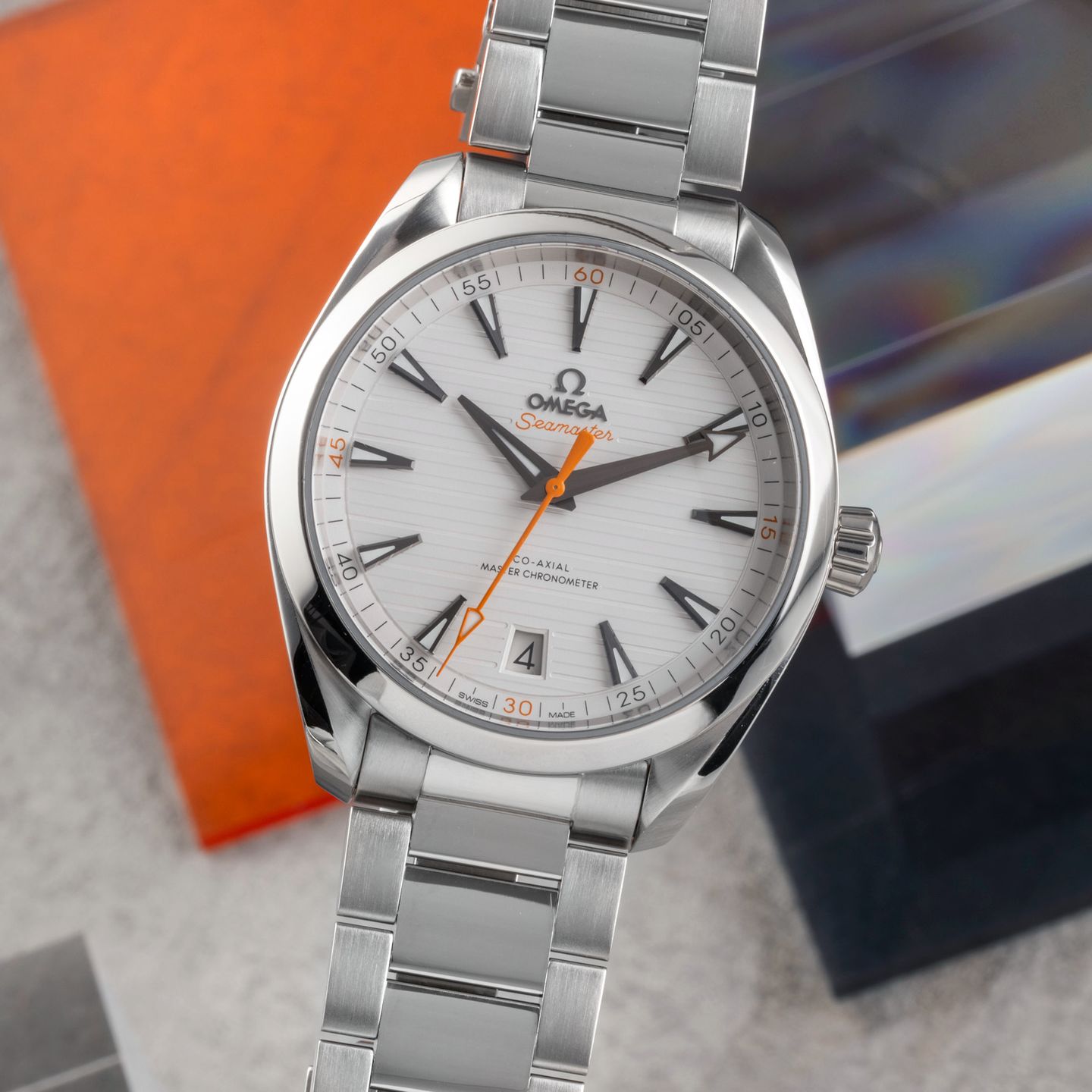 Omega Seamaster Aqua Terra 220.10.41.21.02.001 - (3/8)