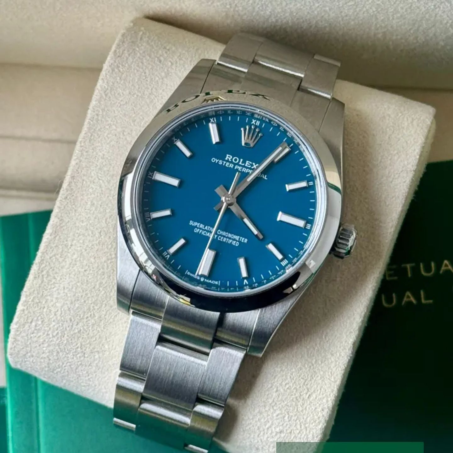 Rolex Oyster Perpetual 34 124200 (2026) - 34 mm Steel case (8/8)