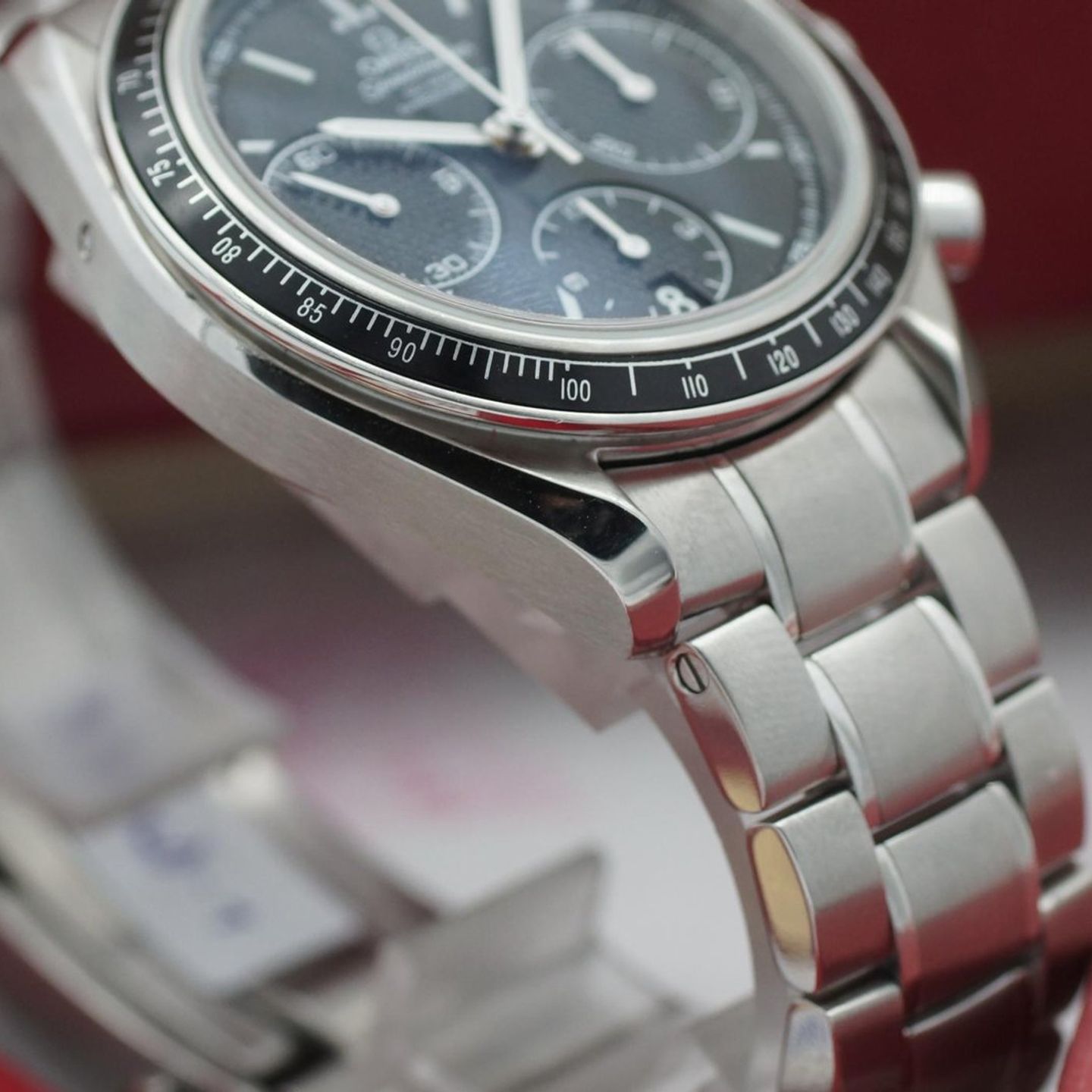 Omega Speedmaster Racing 326.30.40.50.01.001 - (8/8)