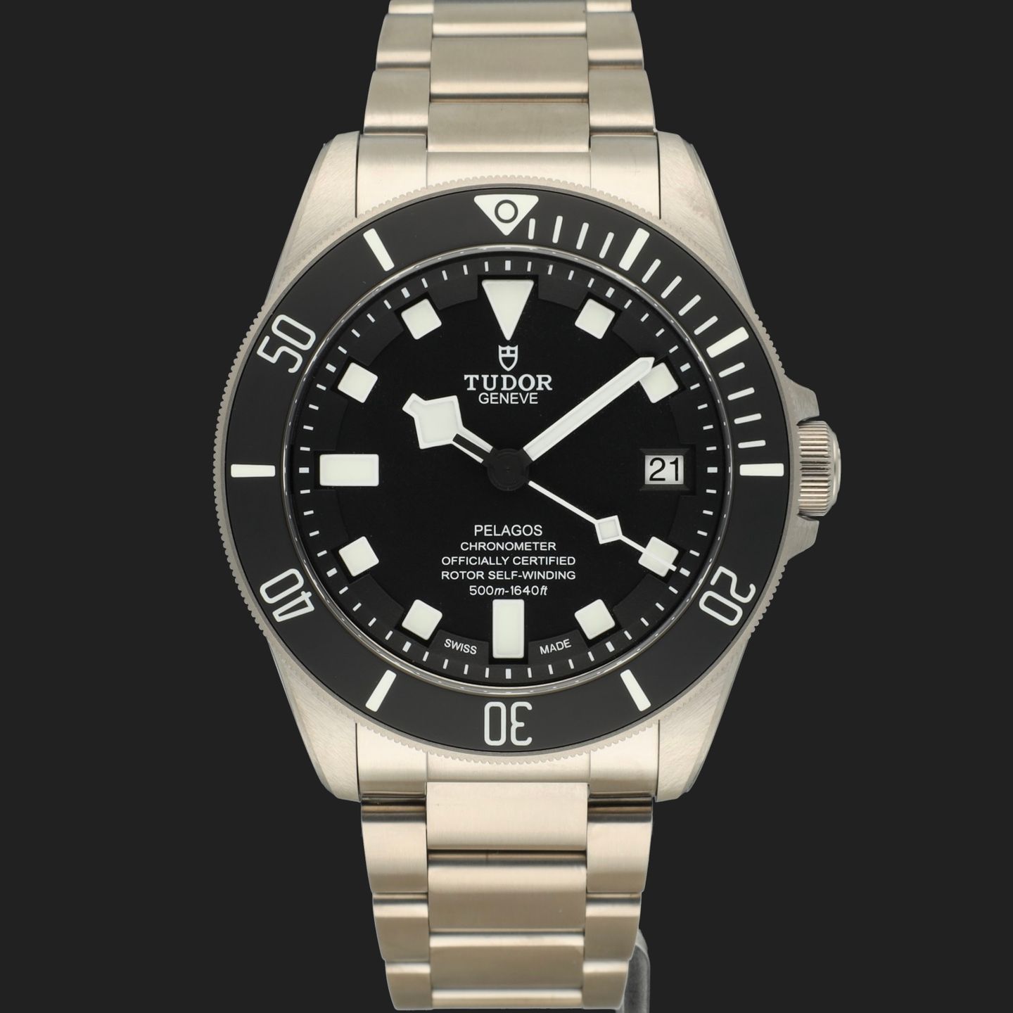 Tudor Pelagos 25600TN (2025) - Black dial 42 mm Titanium case (2/7)