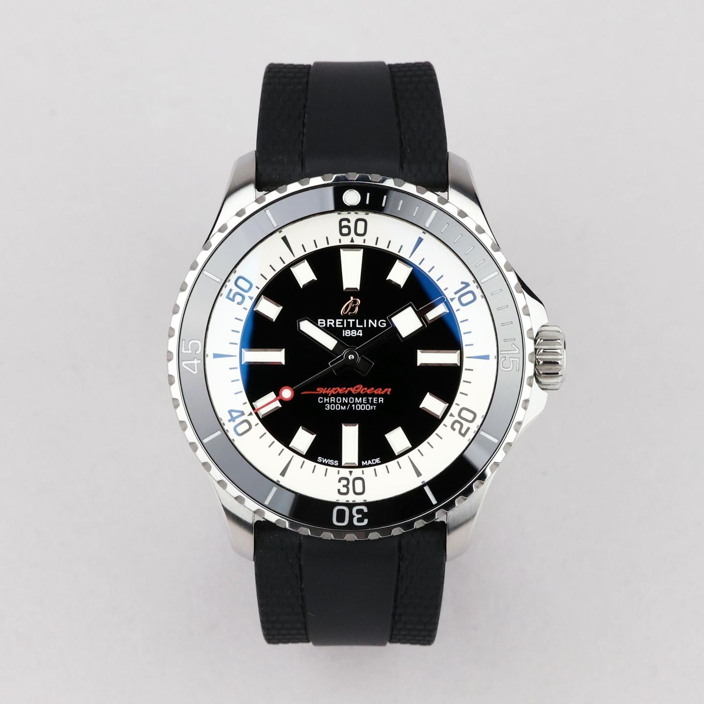 Breitling Superocean 42 A17375 (2022) - 42mm Staal (1/8)