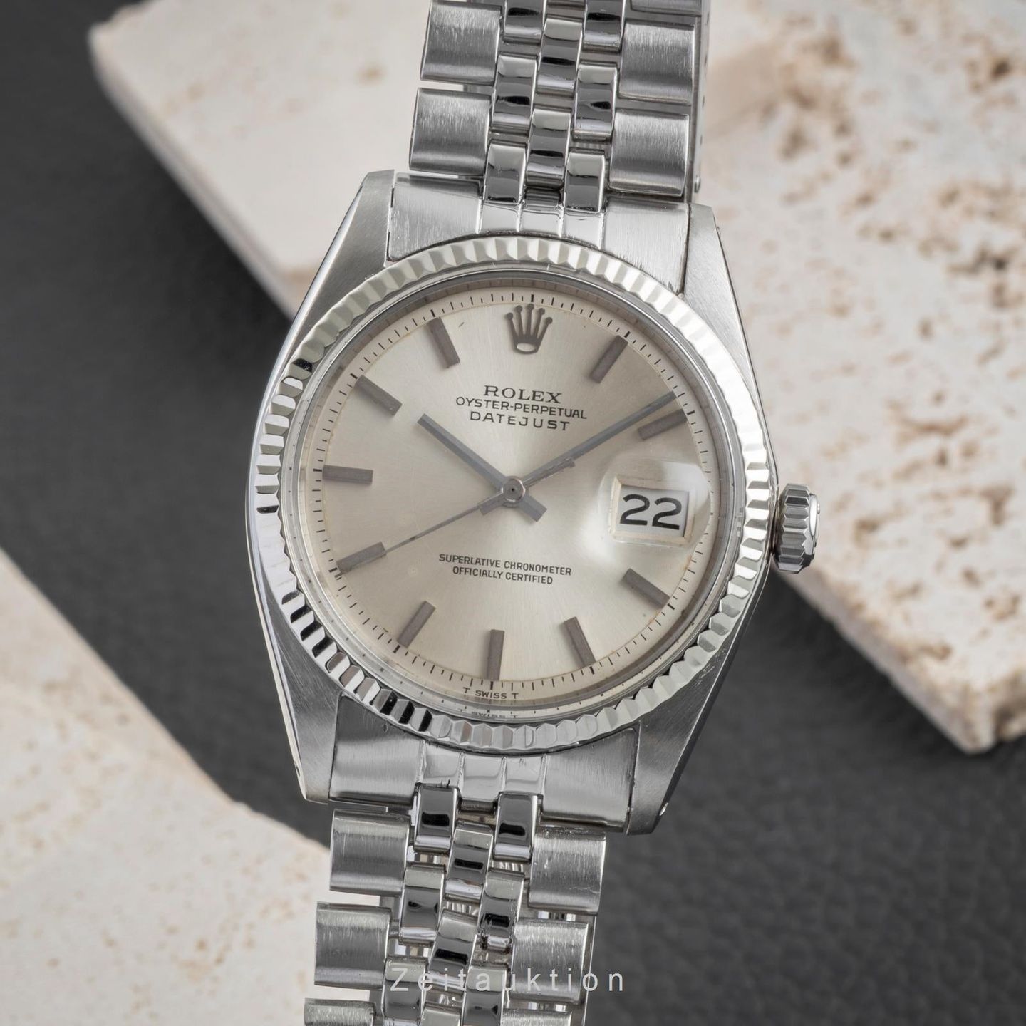 Rolex Datejust 1601 (1971) - Silver dial 36 mm Gold/Steel case (1/8)