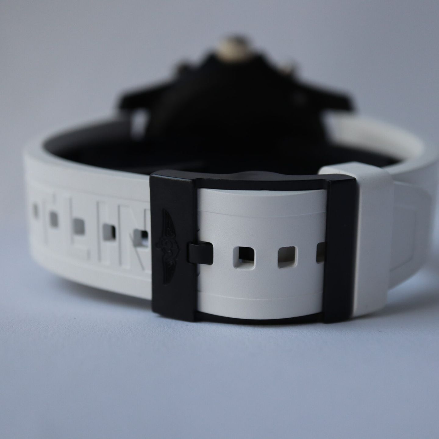 Breitling Endurance Pro X82310A71B1S2 (2022) - Zwart wijzerplaat 45mm Plastic (5/8)