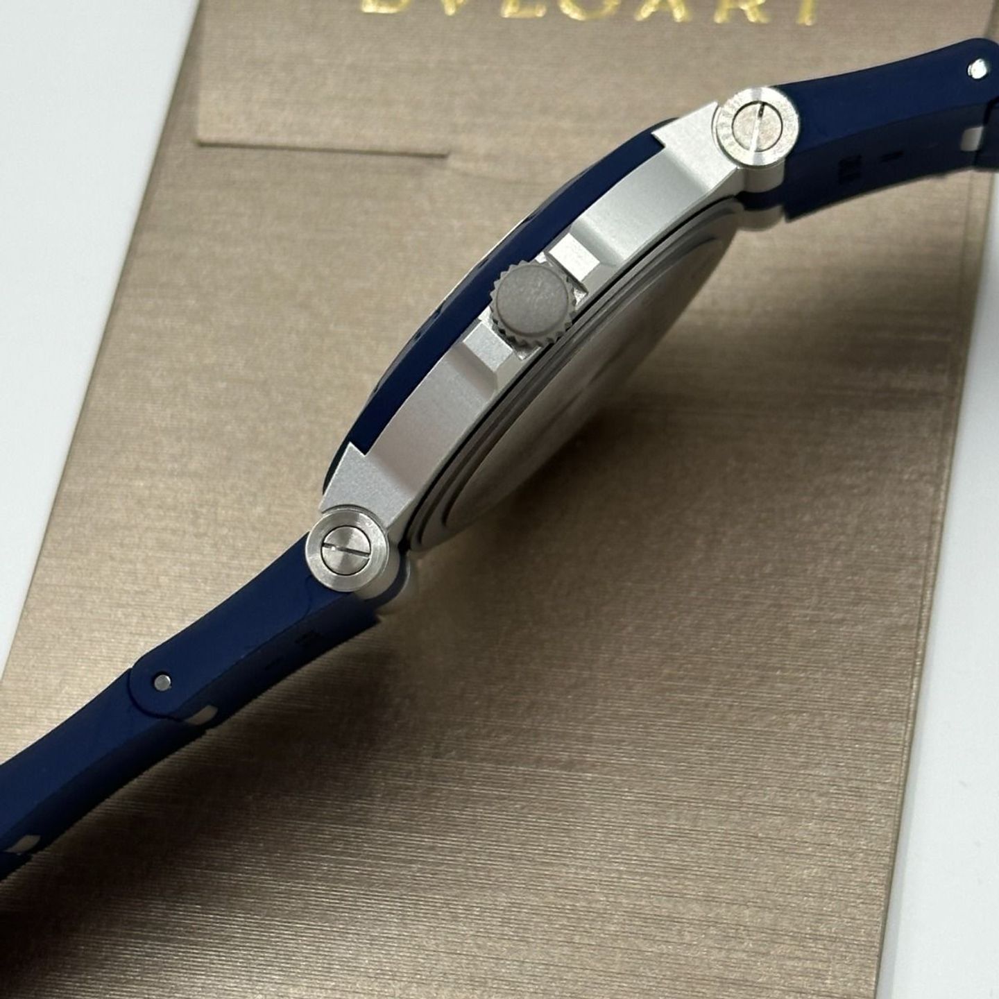 Bulgari Bulgari 103554 (2023) - Blue dial 40 mm Titanium case (5/8)