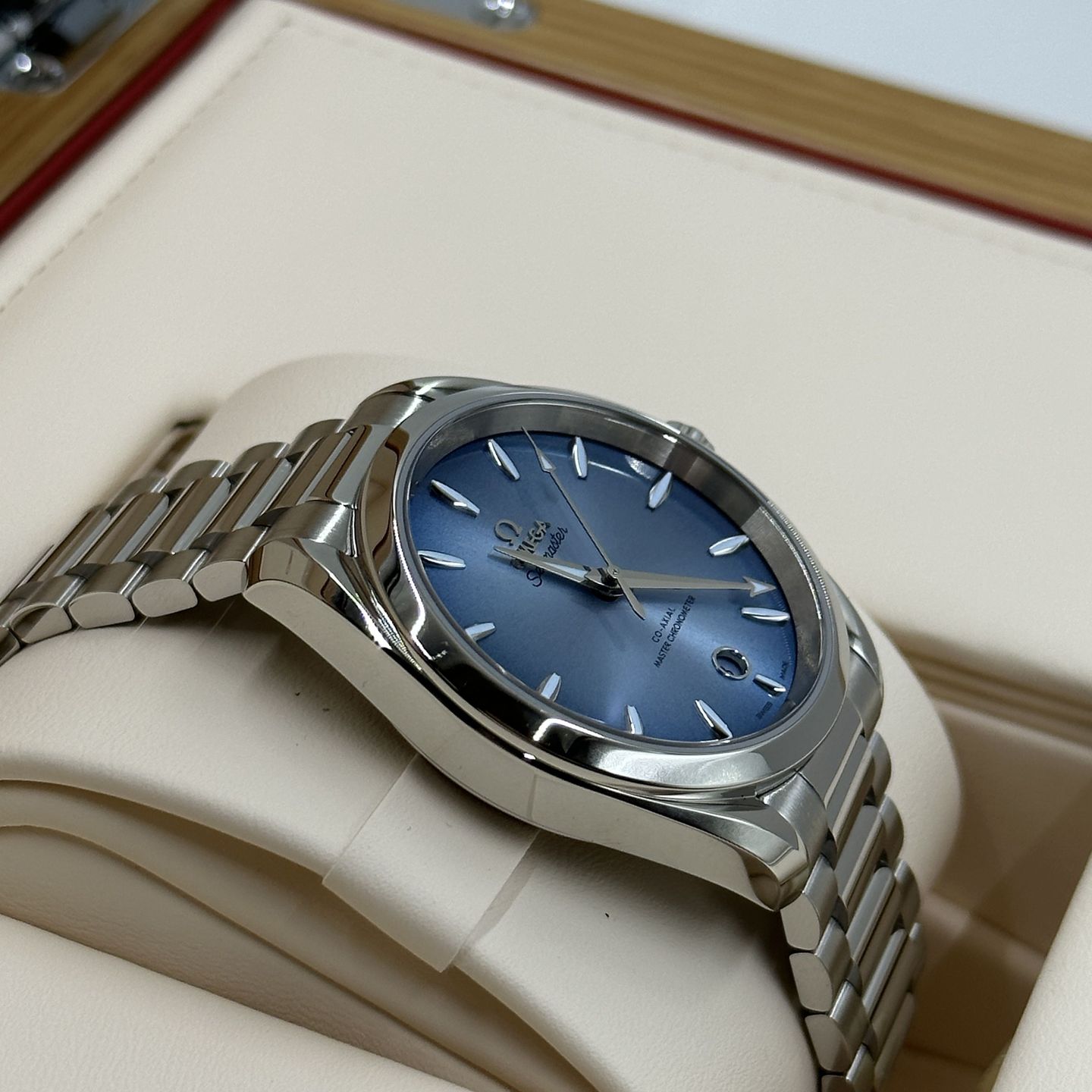 Omega Seamaster Aqua Terra 220.10.38.20.03.004 (2024) - Blauw wijzerplaat 38mm Staal (7/8)