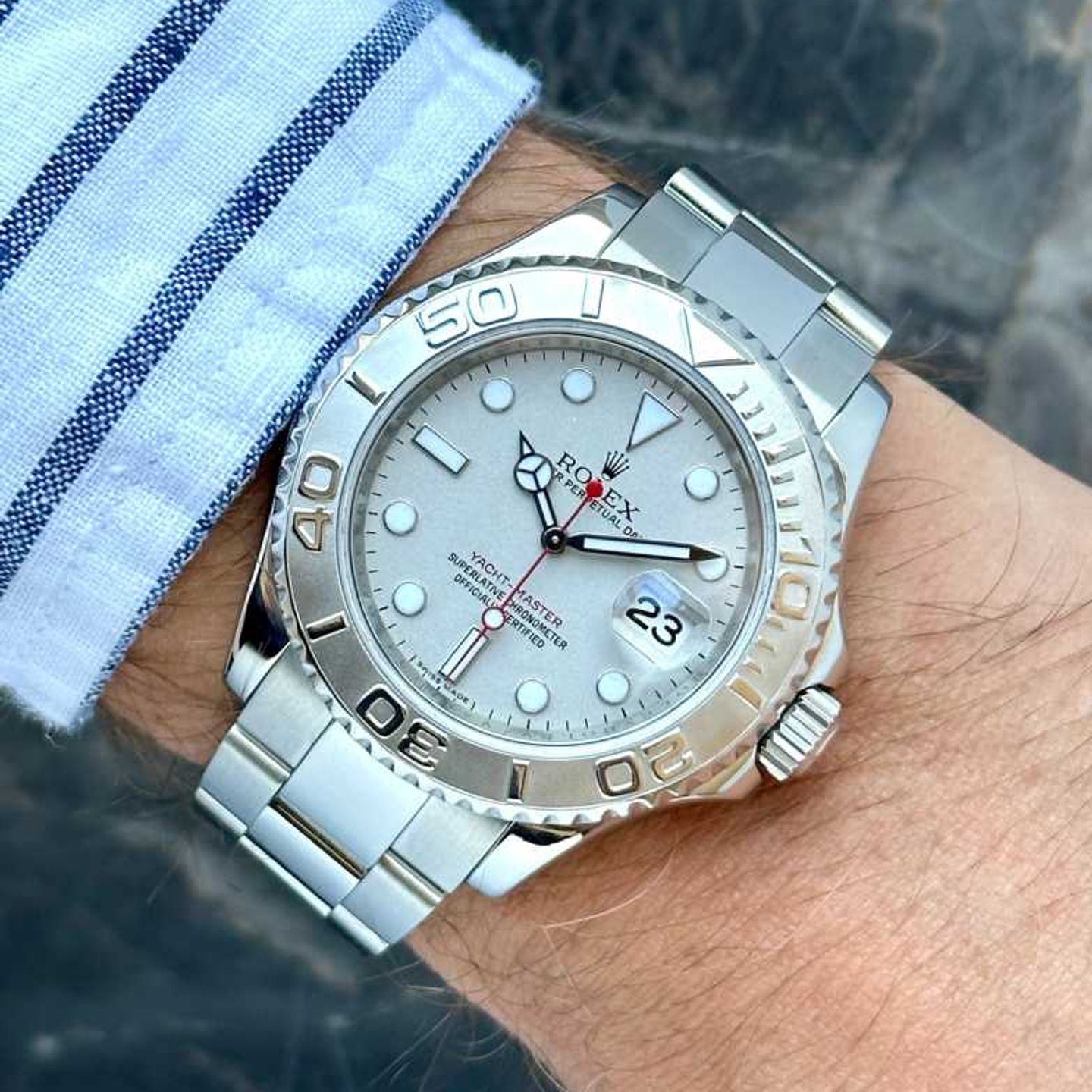 Rolex Yacht-Master 40 16622 (2008) - Zilver wijzerplaat 40mm Staal (2/8)