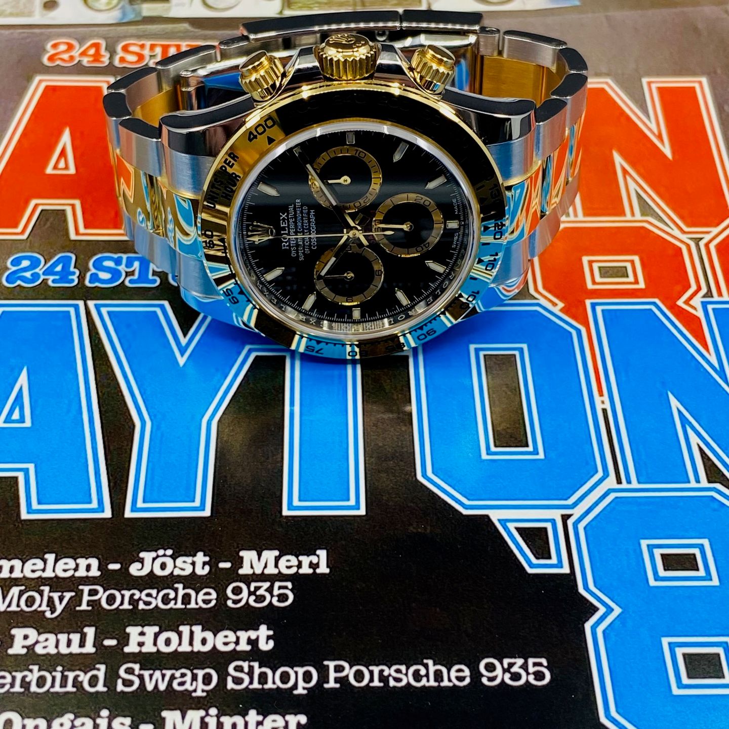 Rolex Daytona 126503 (2024) - Black dial 40 mm Gold/Steel case (1/7)