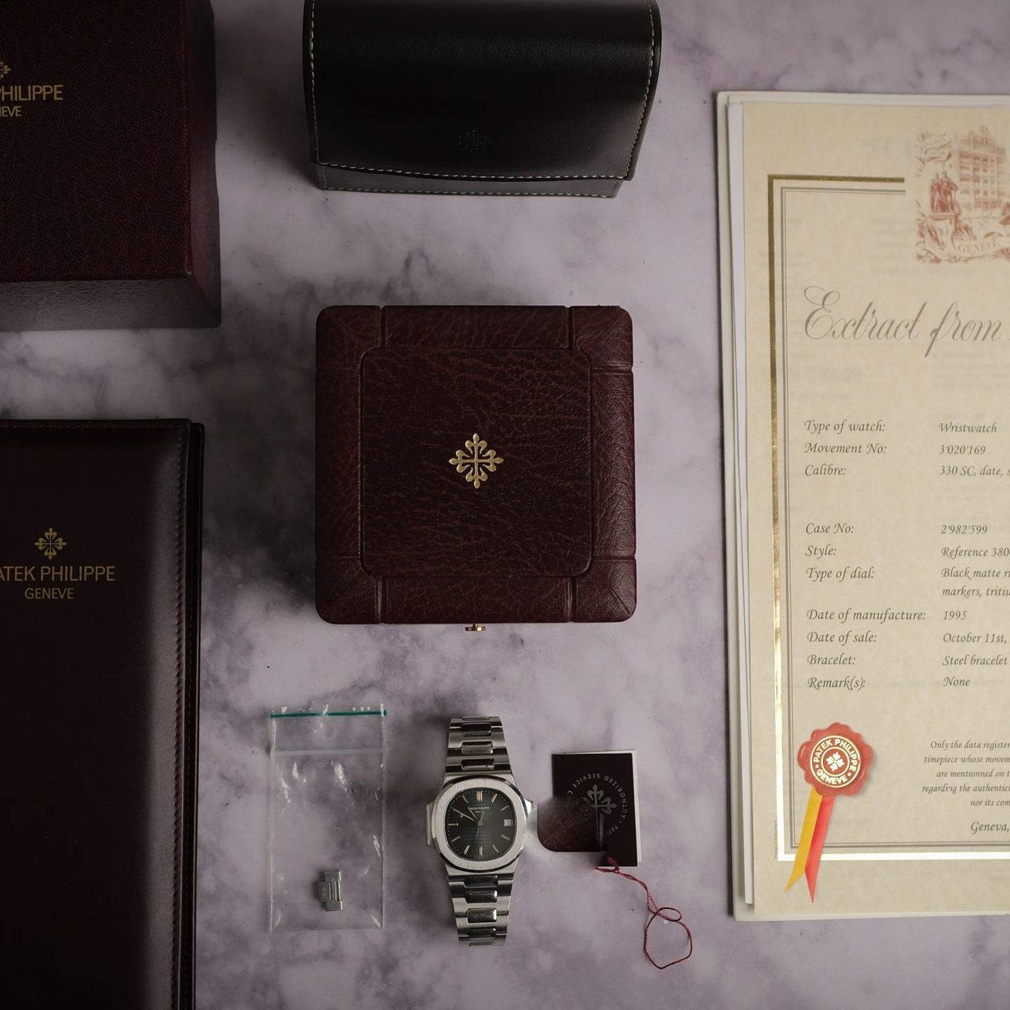 Patek Philippe Nautilus 3800 - (3/8)