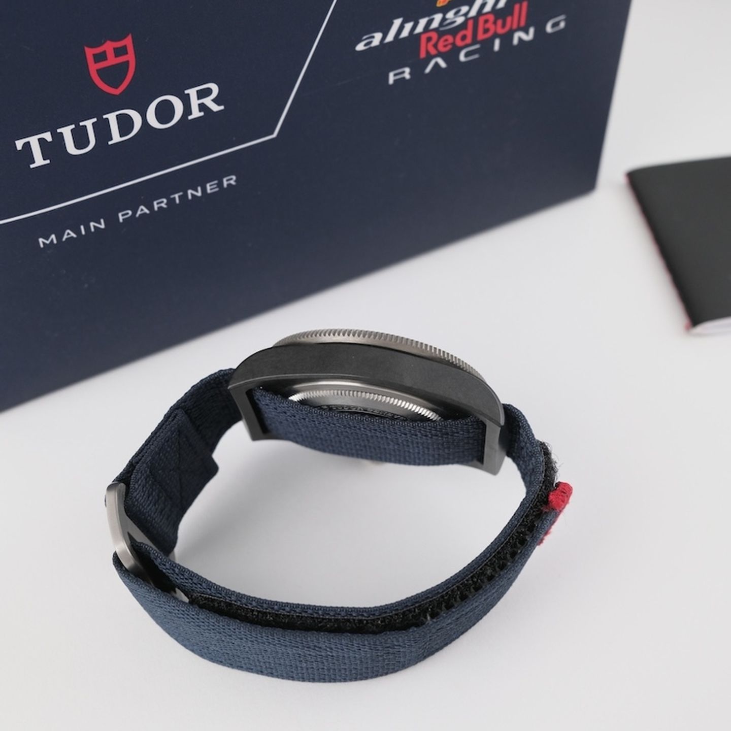Tudor Pelagos 25707KN (2023) - Blue dial 42 mm Carbon case (6/8)