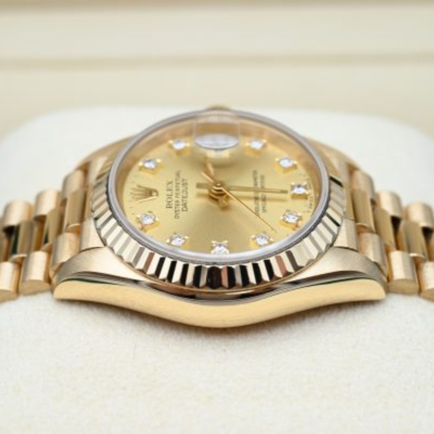 Rolex Lady-Datejust 69178 (1991) - Gold dial 26 mm Yellow Gold case (6/9)