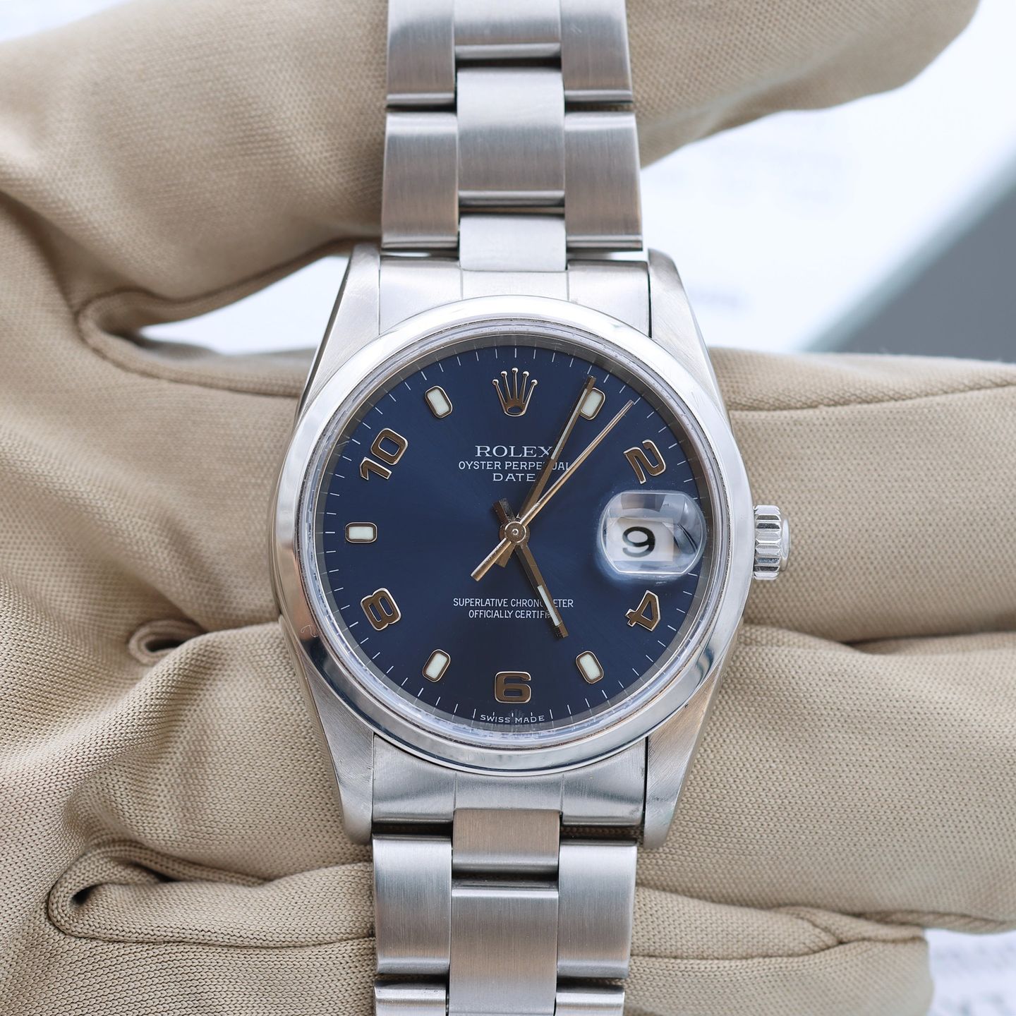 Rolex Oyster Perpetual Date 15200 - (3/8)