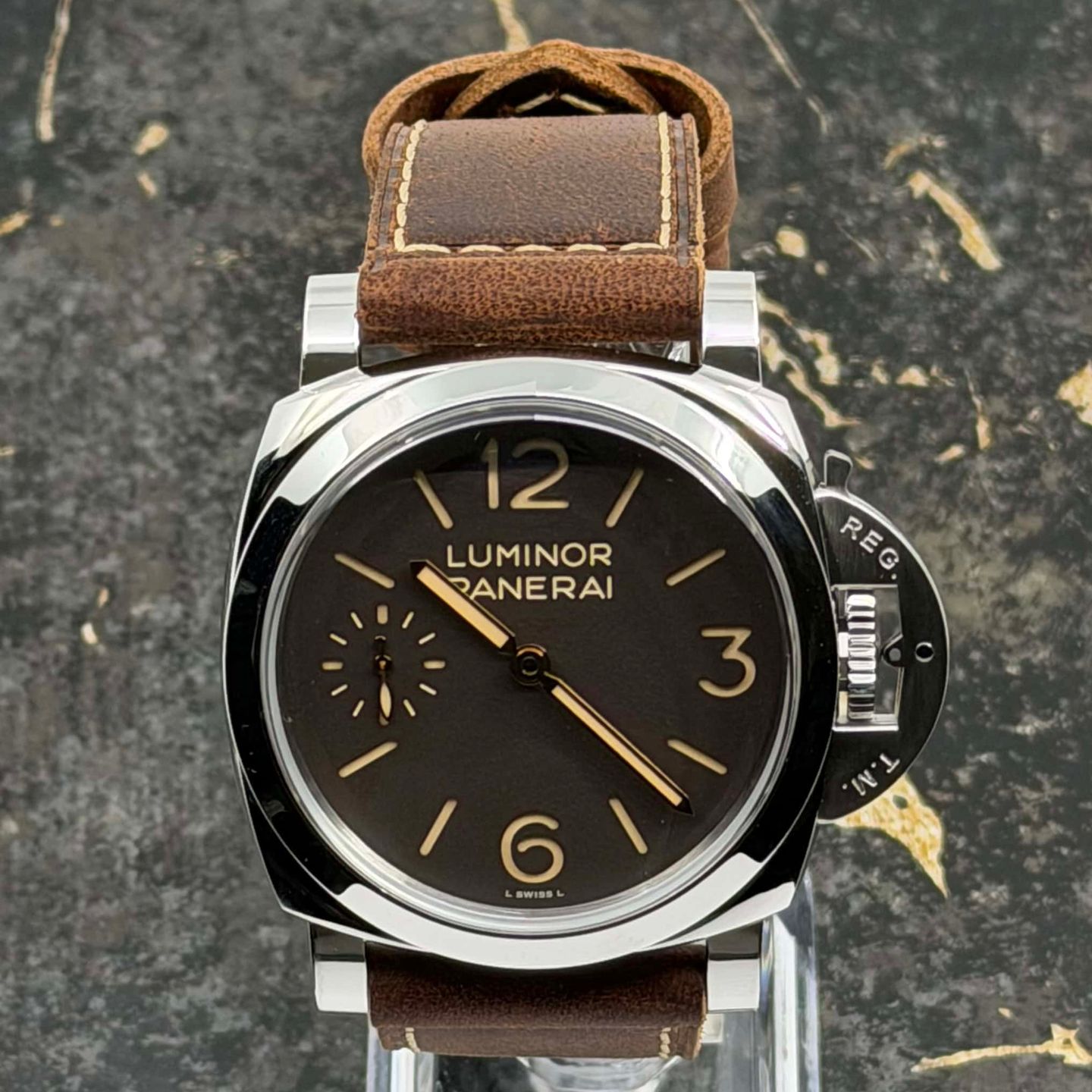 Panerai Luminor PAM01731 - (2/8)