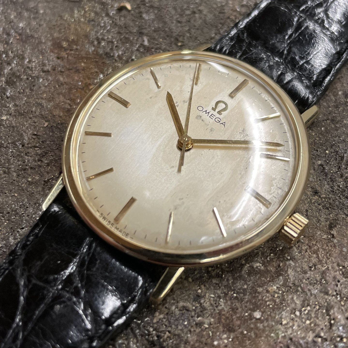 Omega Genève 131026 (Onbekend (willekeurig serienummer)) - Grijs wijzerplaat 34mm Geelgoud (6/6)