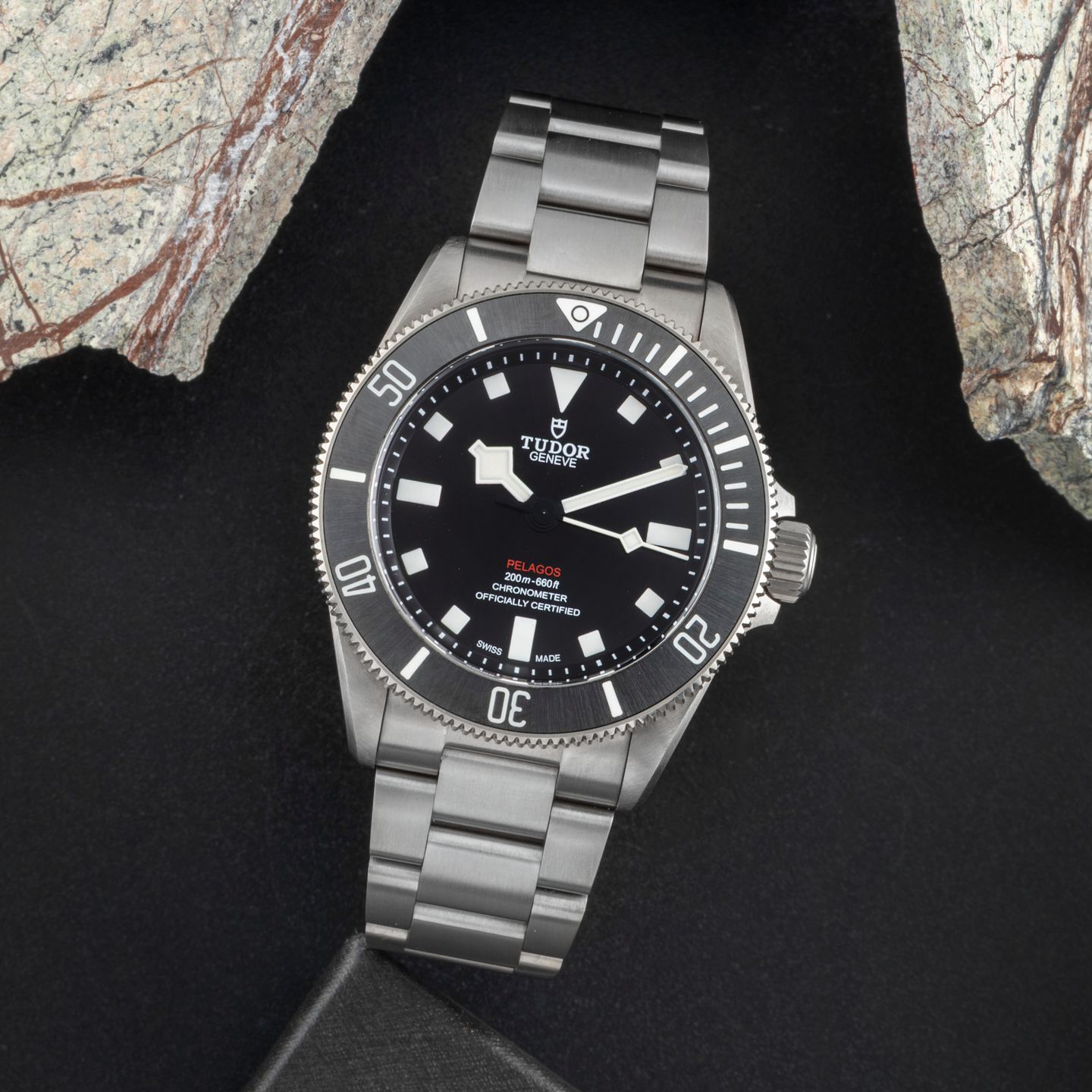 Tudor Pelagos 25407N (Unknown (random serial)) - Black dial 39 mm Titanium case (1/8)