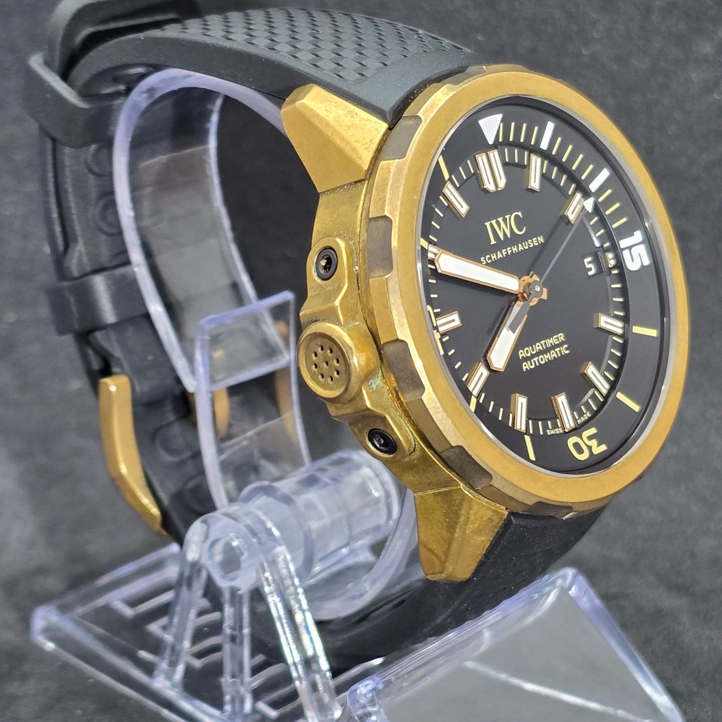 IWC Aquatimer Automatic IW341001 (2018) - Zwart wijzerplaat 44mm Brons (2/8)
