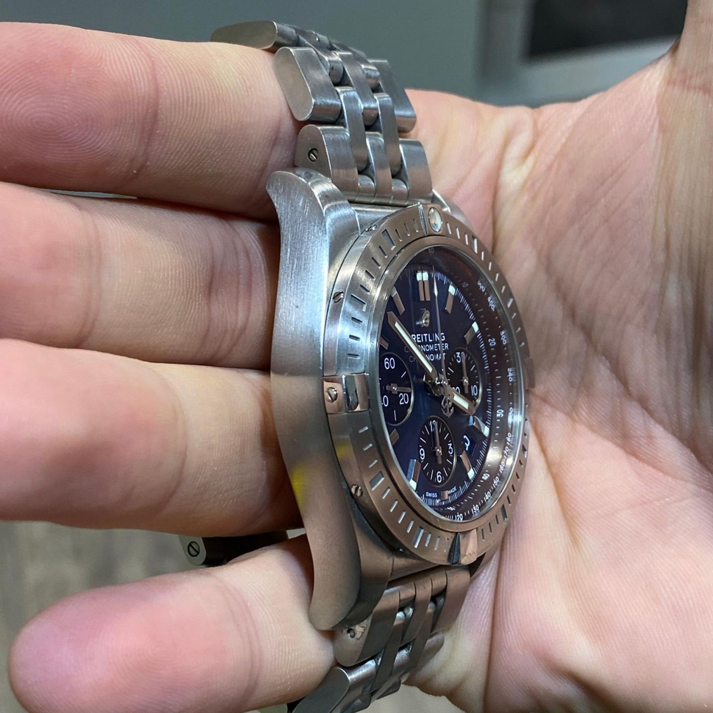 Breitling Chronomat 44 AB0115 (2020) - Blue dial 44 mm Steel case (3/6)