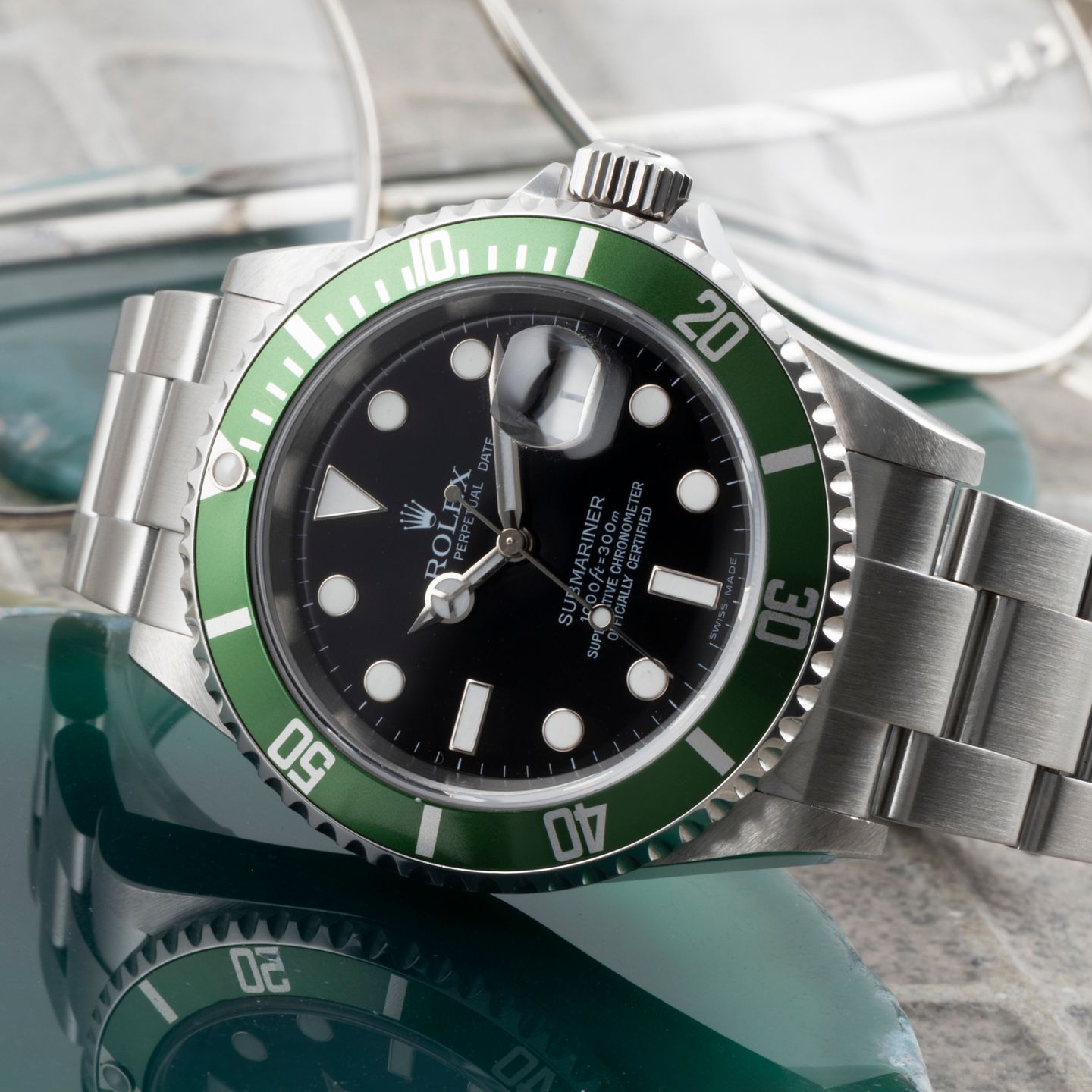 Rolex Submariner Date 16610T - (2/8)