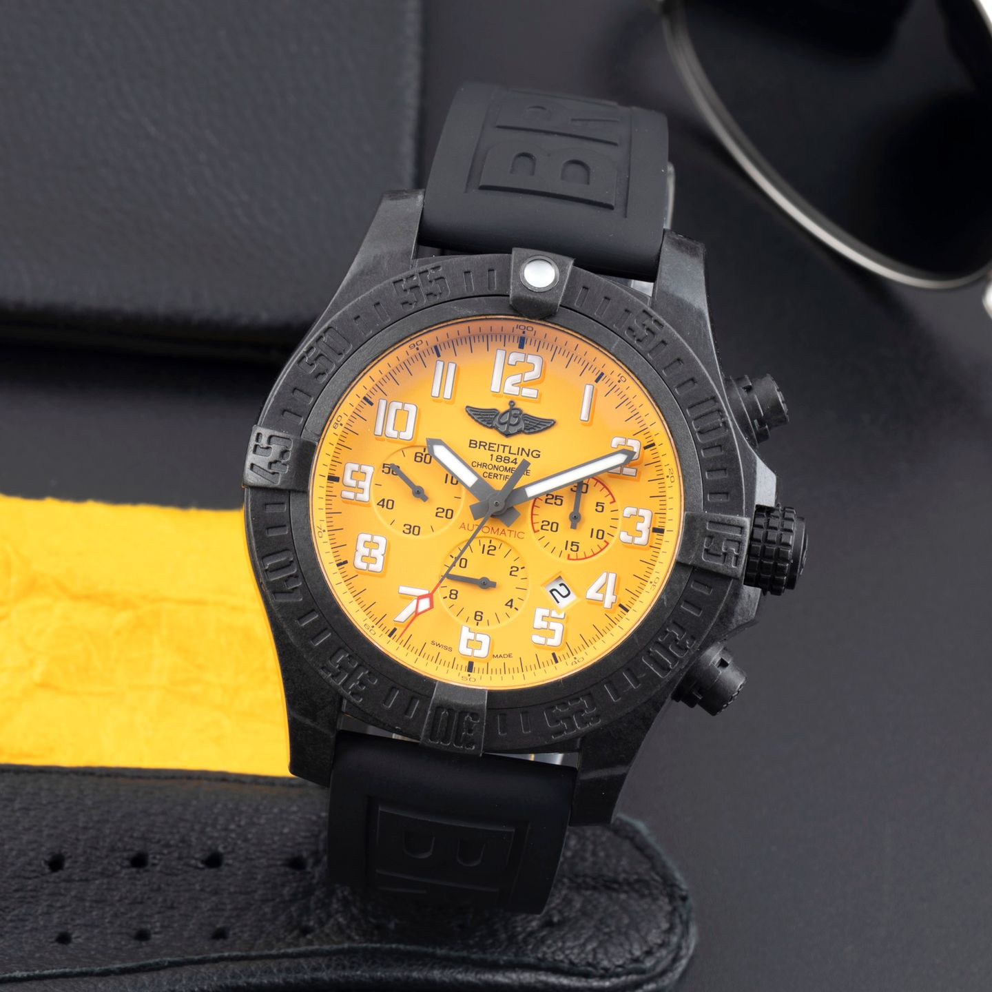 Breitling Avenger Hurricane XB0170E41I1S2 - (1/8)