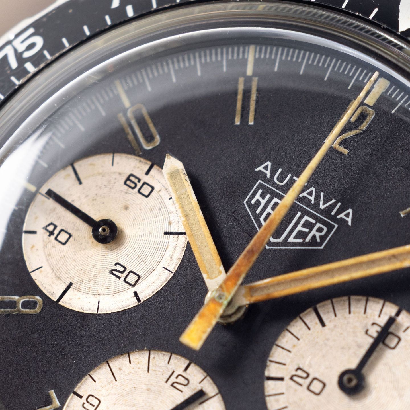 Heuer Autavia 73663 - (2/8)