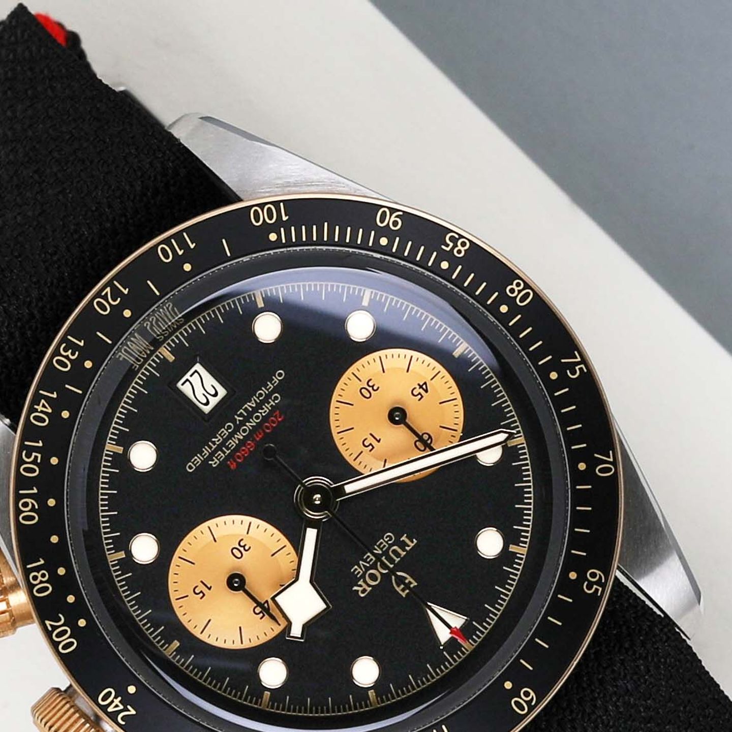 Tudor Black Bay Chrono 79363N (2021) - Zwart wijzerplaat 41mm Goud/Staal (4/8)