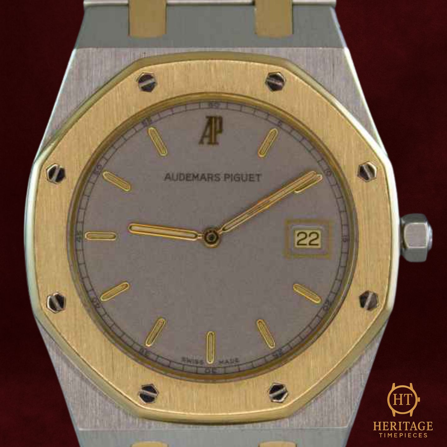 Audemars Piguet Royal Oak Lady 56175 (Unknown (random serial)) - Grey dial 33 mm Gold/Steel case (1/8)