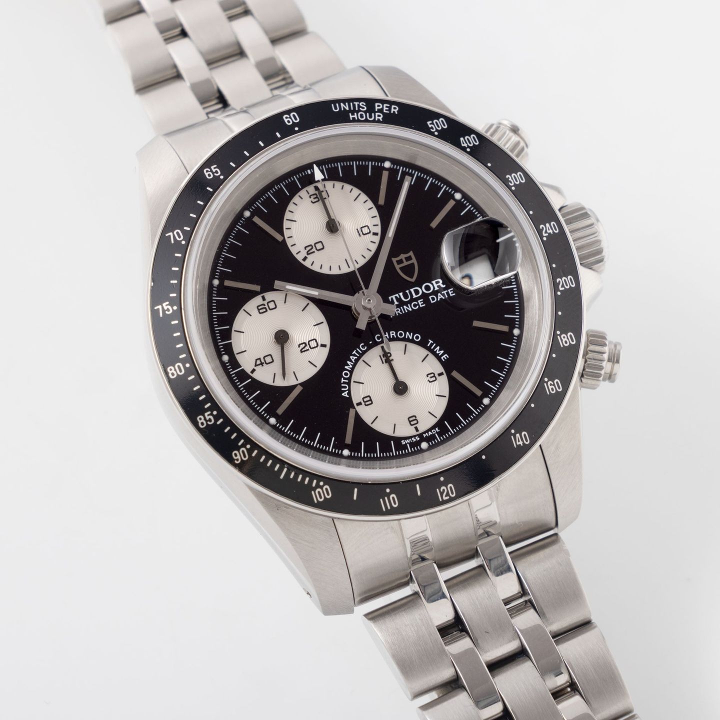 Tudor Prince Date 79260 - (3/8)