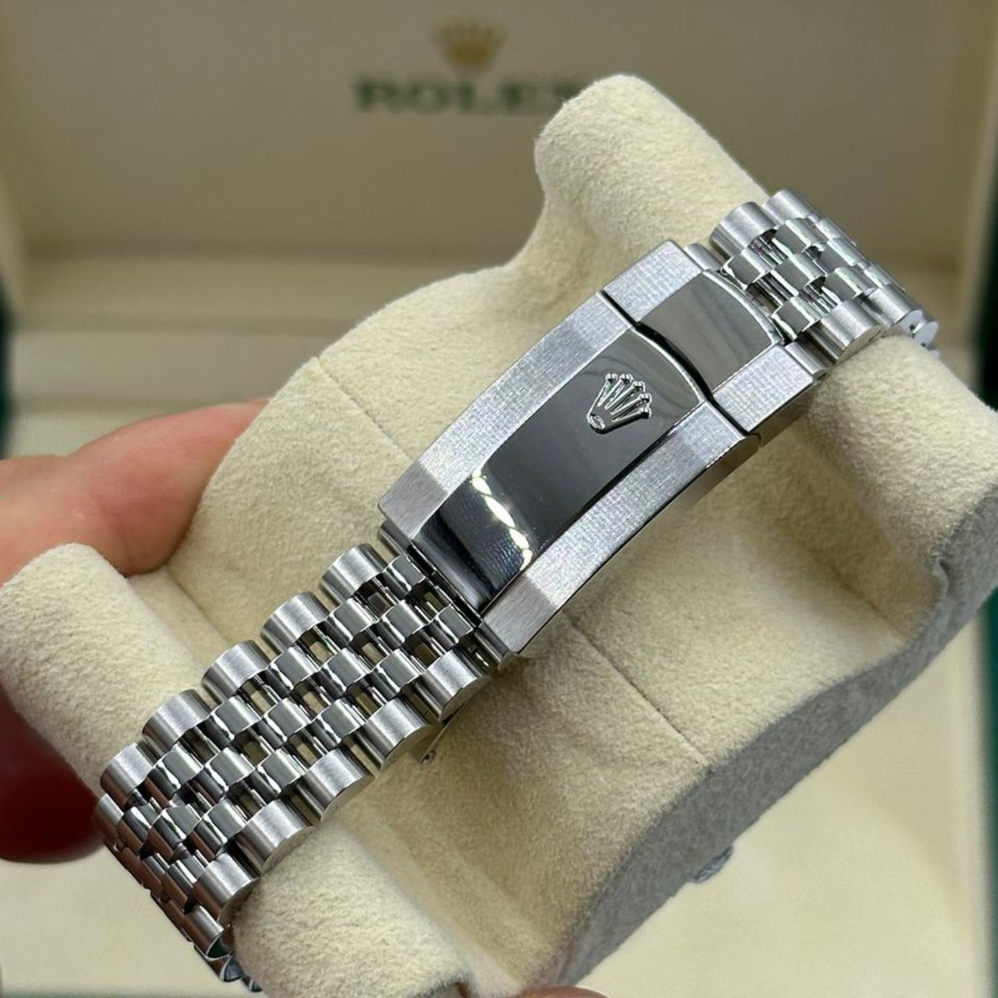 Rolex Datejust 126300 - (10/10)