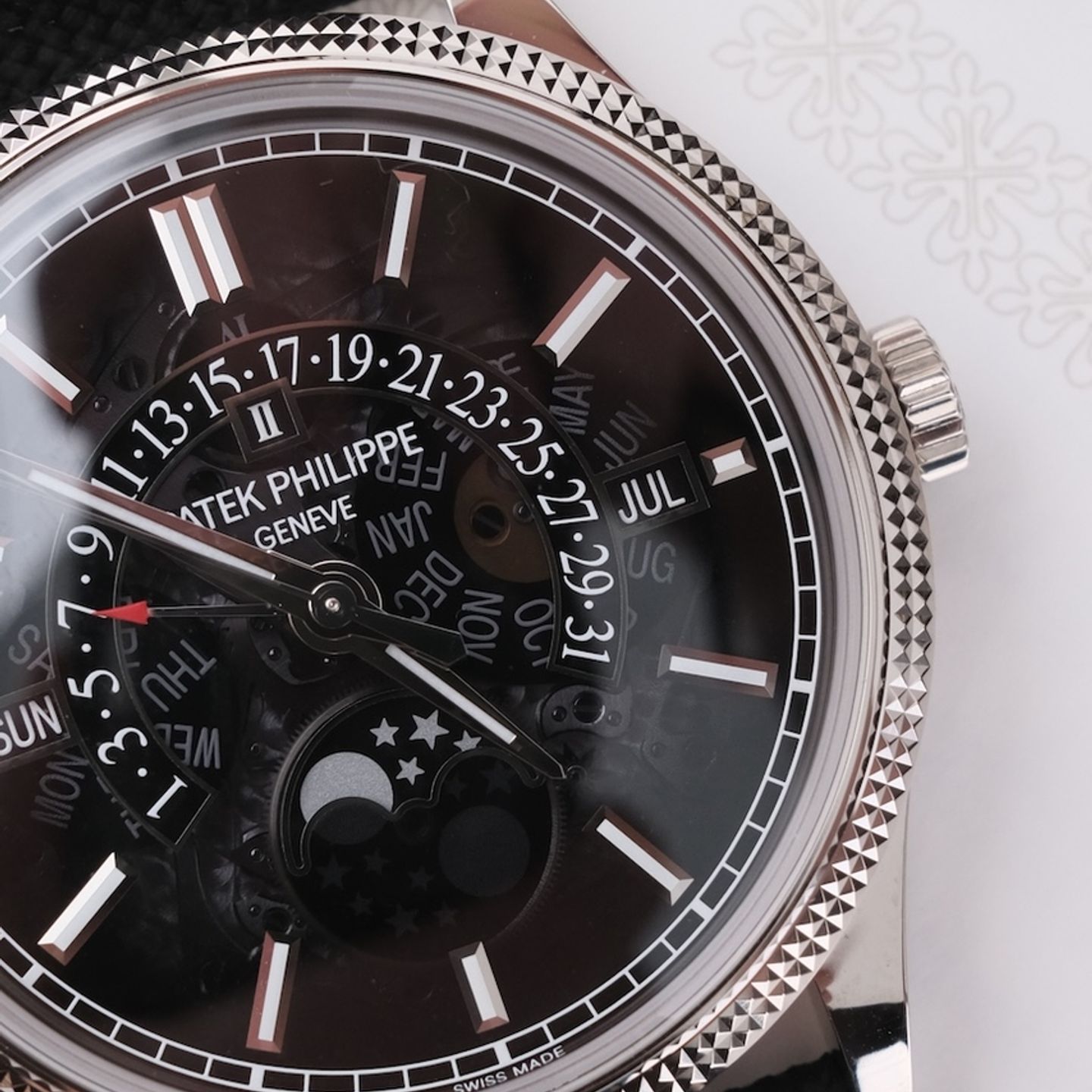 Patek Philippe Grand Complications 6159G-001 (2025) - Grijs wijzerplaat 40mm Witgoud (4/8)