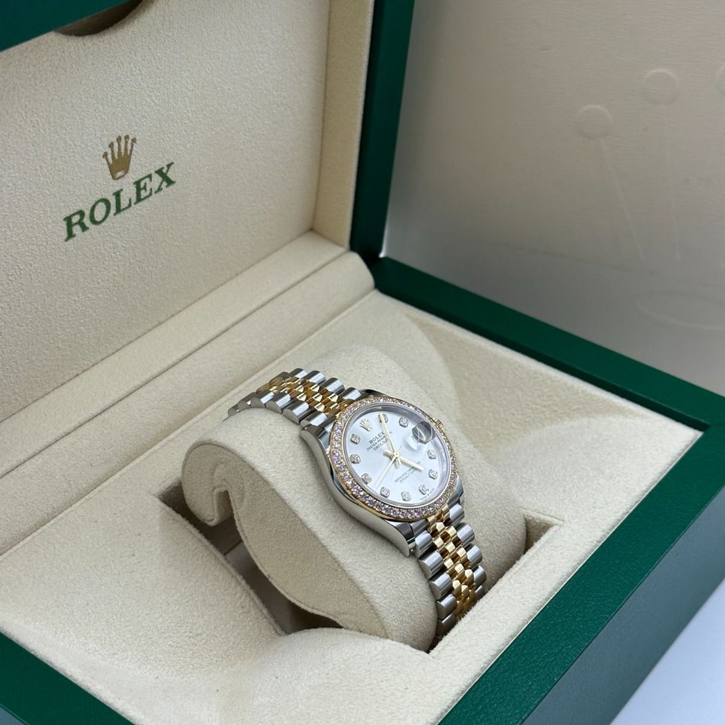 Rolex Datejust 31 278383RBR (2024) - Zilver wijzerplaat 31mm Staal (3/8)