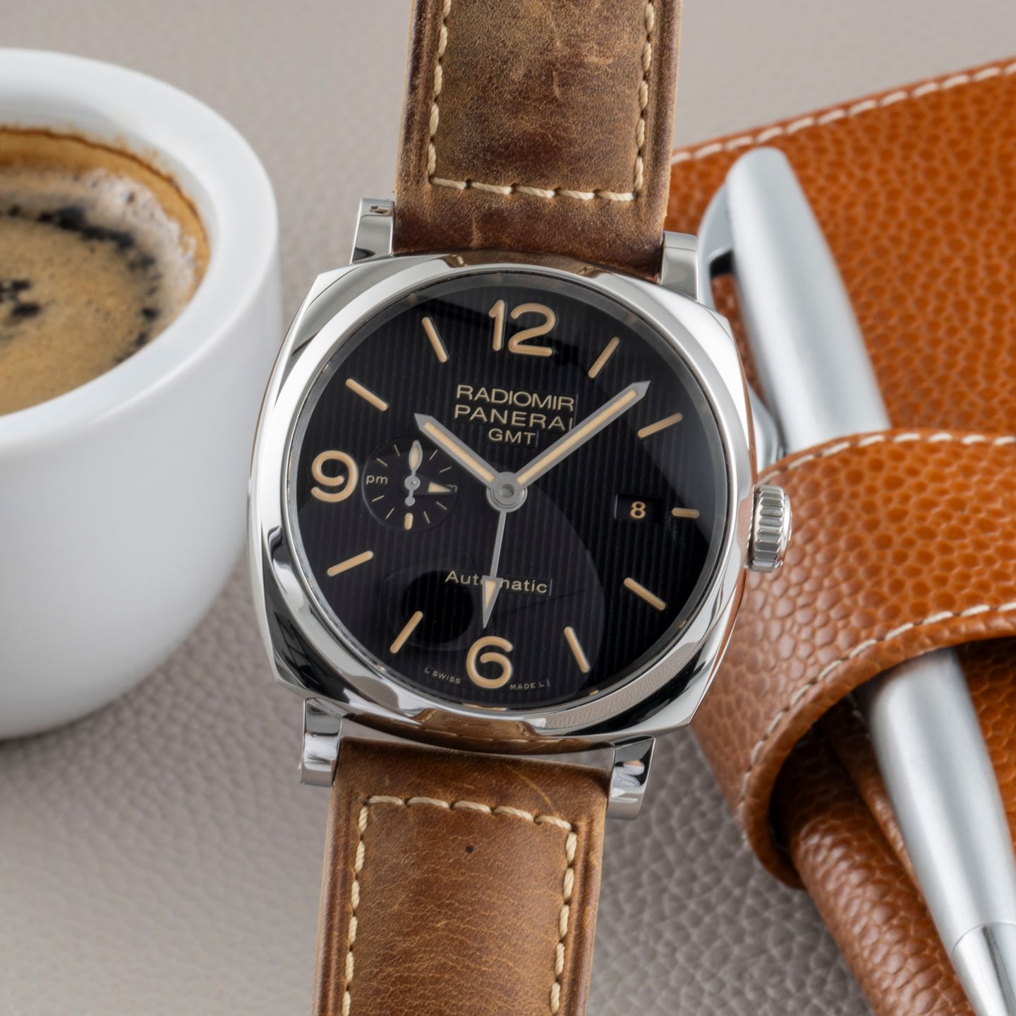 Panerai Radiomir 1940 3 Days Automatic PAM00657 (Unknown (random serial)) - Black dial 45 mm Steel case (3/8)