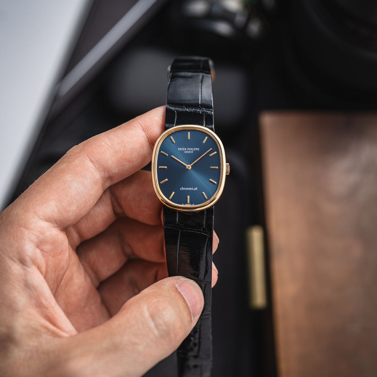 Patek Philippe Golden Ellipse 3848J (Unknown (random serial)) - Gold dial 33 mm Yellow Gold case (5/8)