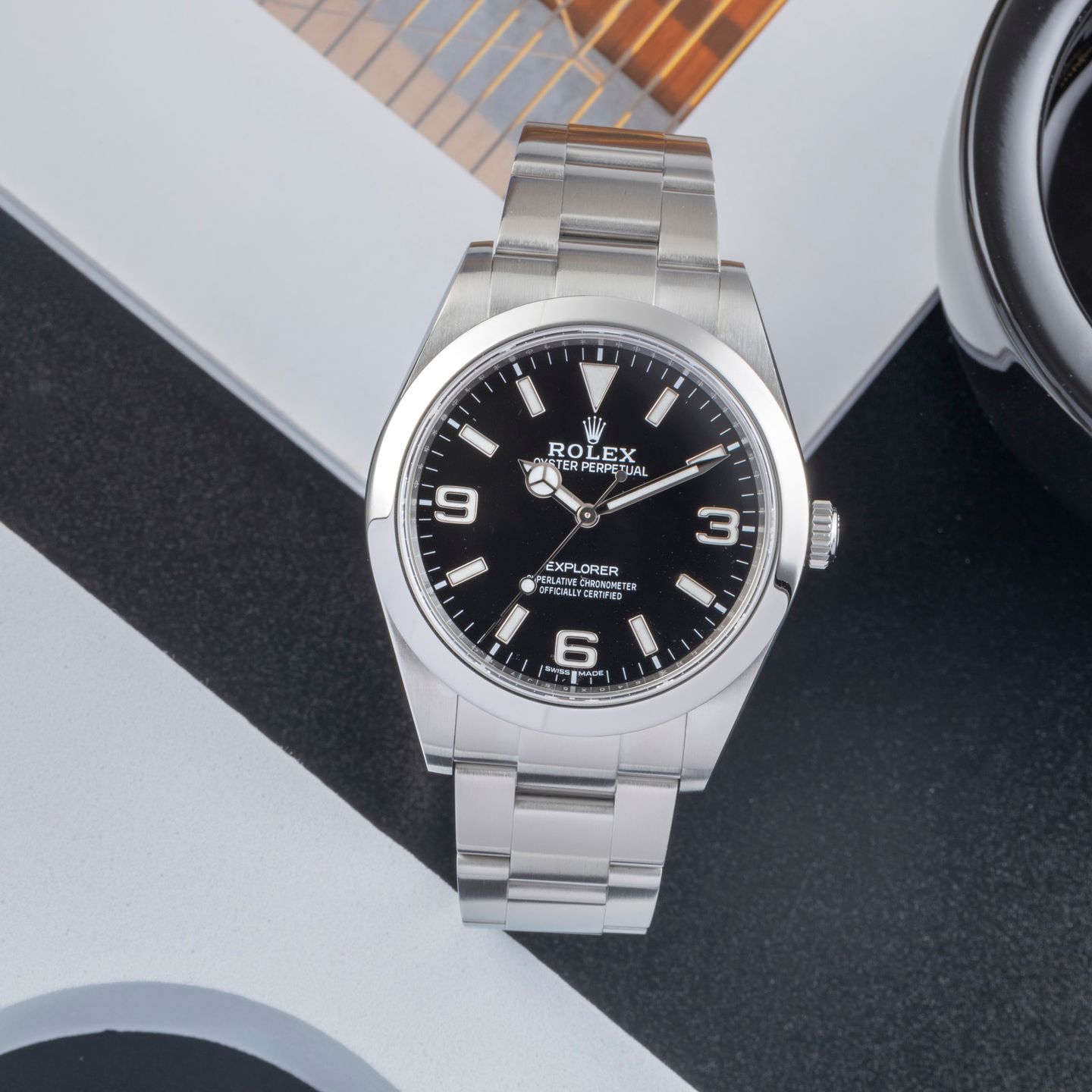 Rolex Explorer 214270 (2014) - Zwart wijzerplaat 39mm Staal (1/8)