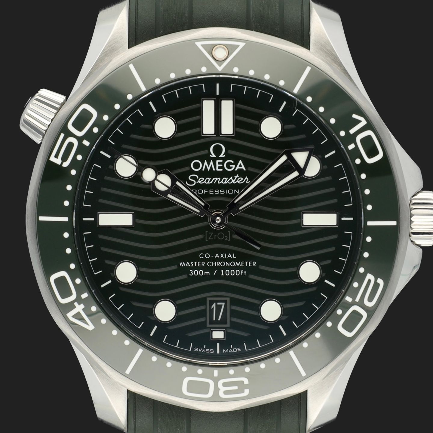Omega Seamaster Diver 300 M 210.32.42.20.10.001 (2023) - Green dial 42 mm Steel case (2/8)