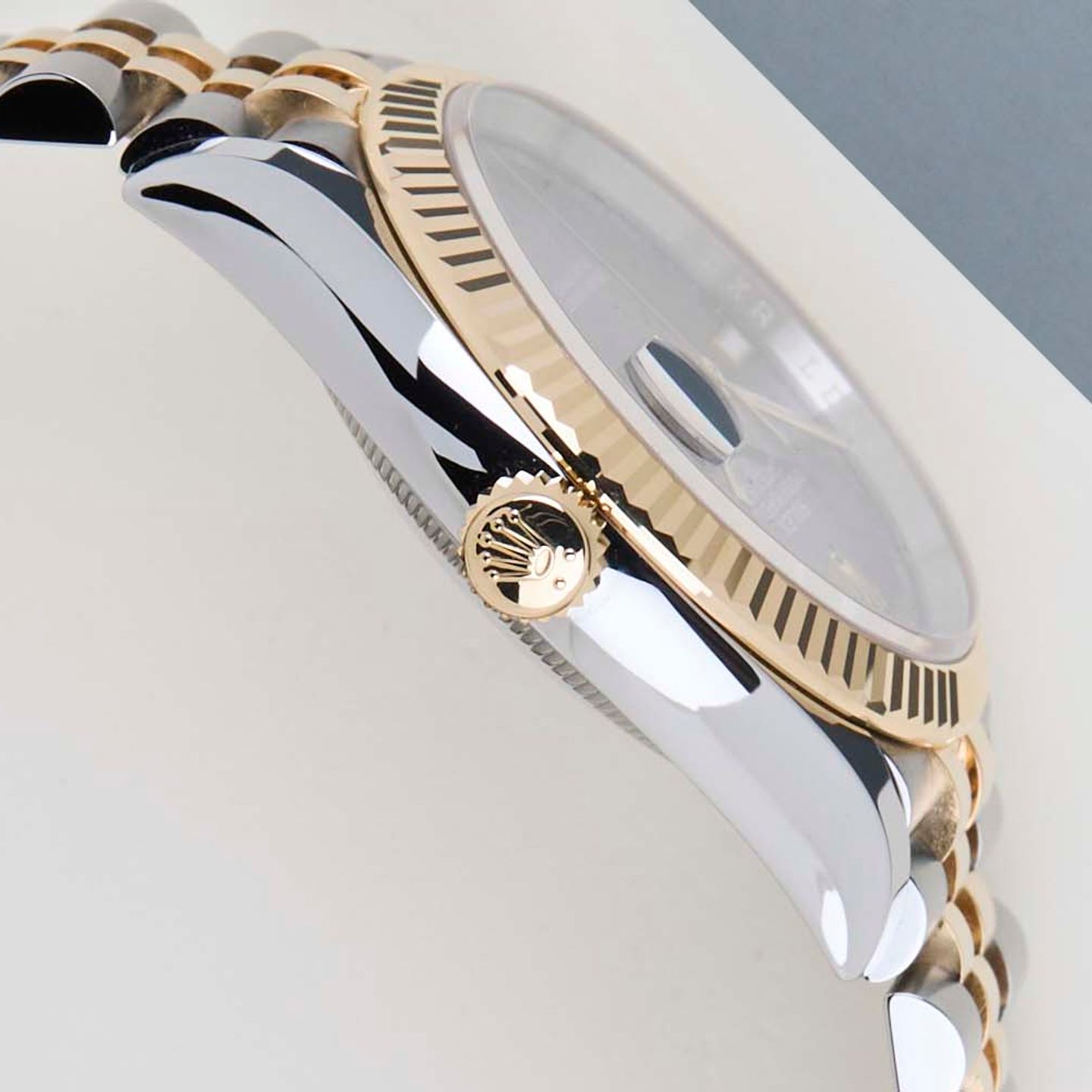 Rolex Datejust 36 126233 (2024) - 36 mm Gold/Steel case (8/8)