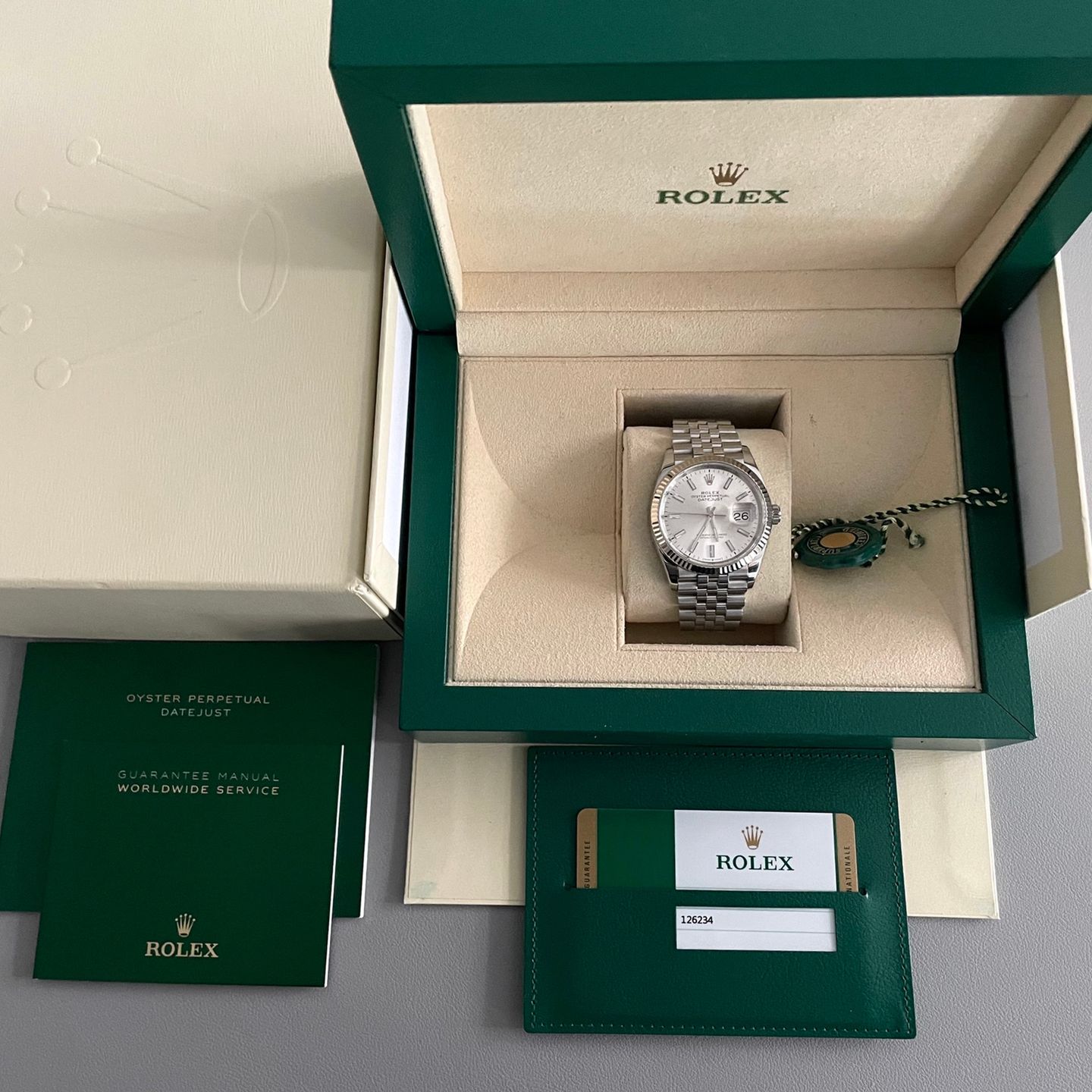 Rolex Datejust 36 126234 (2019) - Silver dial 36 mm Steel case (2/7)