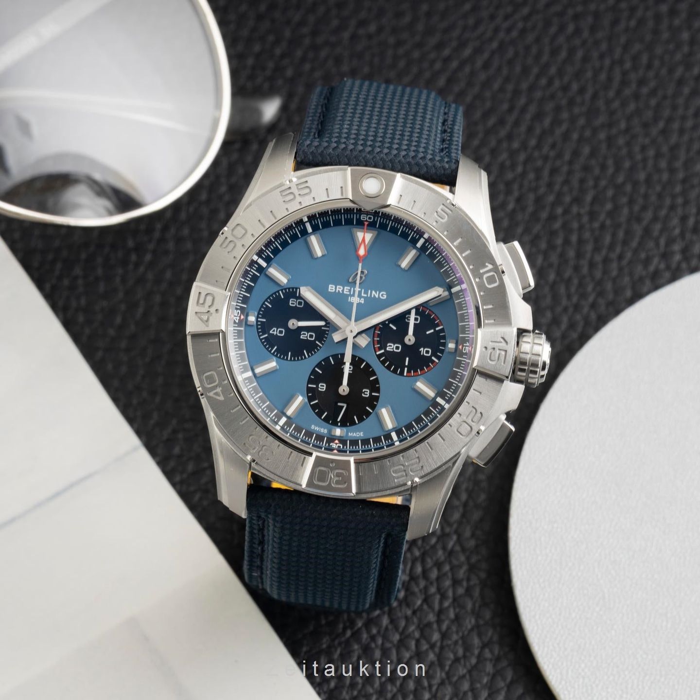 Breitling Avenger AB0147101C1X1 - (3/8)