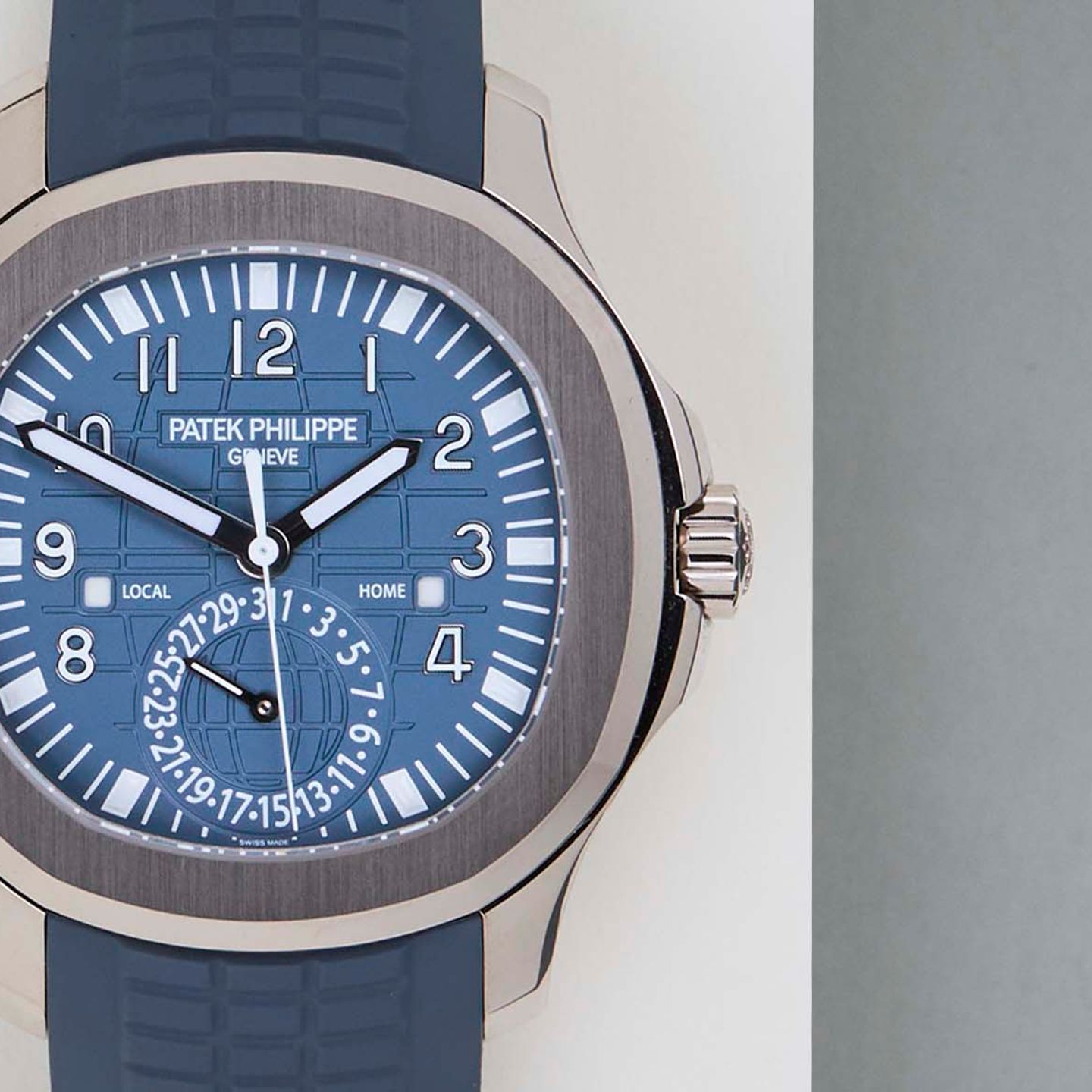 Patek Philippe Aquanaut 5164G-001 (2024) - Blue dial 41 mm White Gold case (5/8)