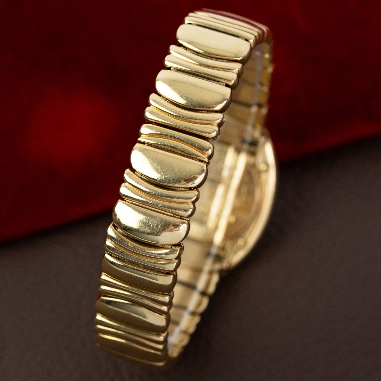 Cartier Baignoire 1950 (Unknown (random serial)) - White dial 31 mm Yellow Gold case (3/4)