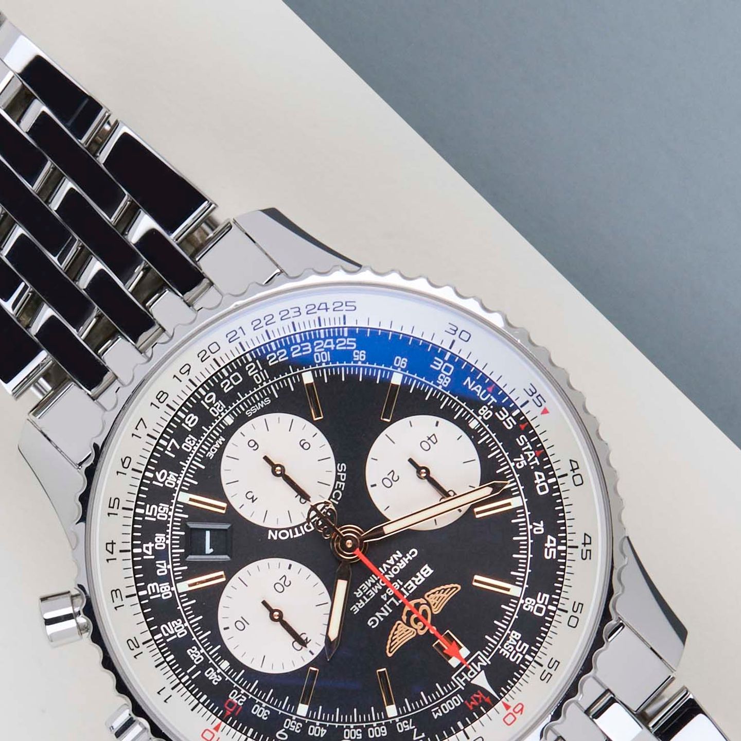 Breitling Navitimer 01 AB0121 - (4/8)