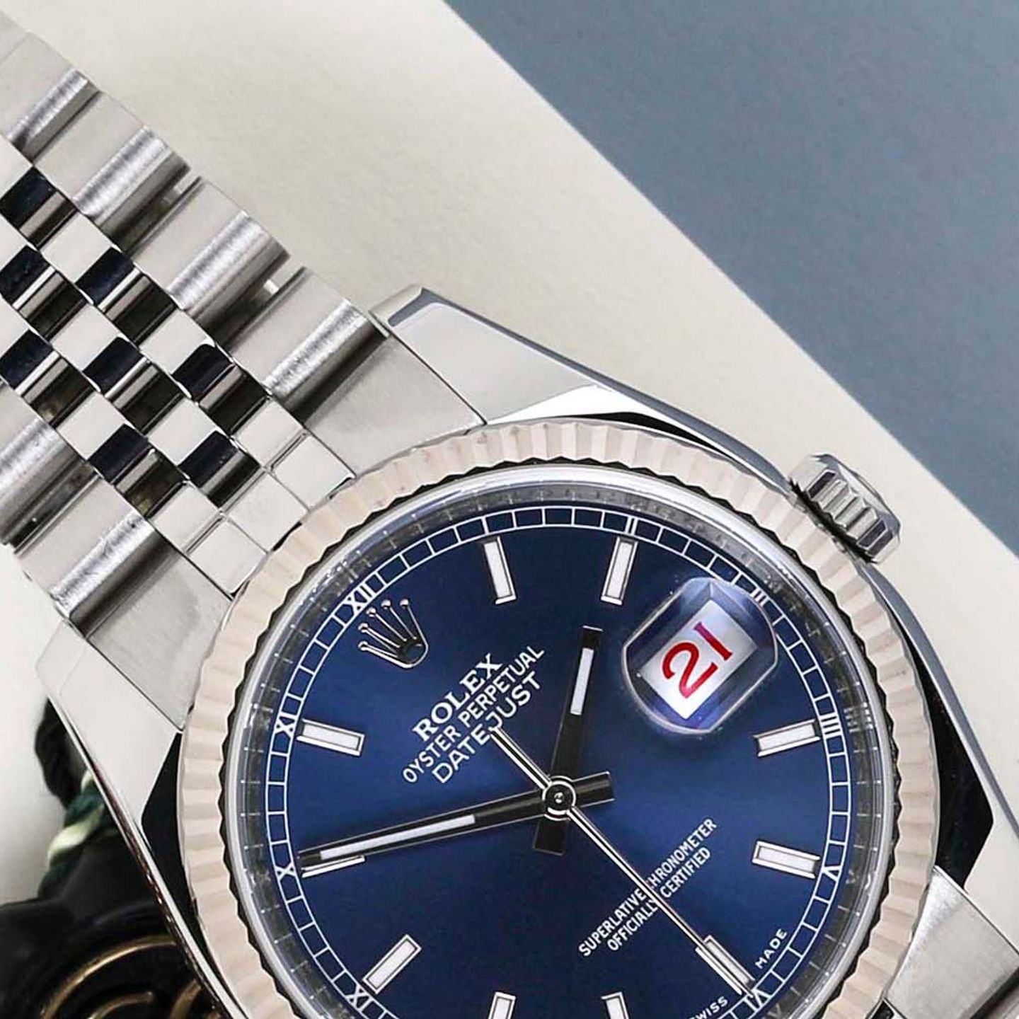 Rolex Datejust 36 116234 (2013) - 36mm Staal (3/7)