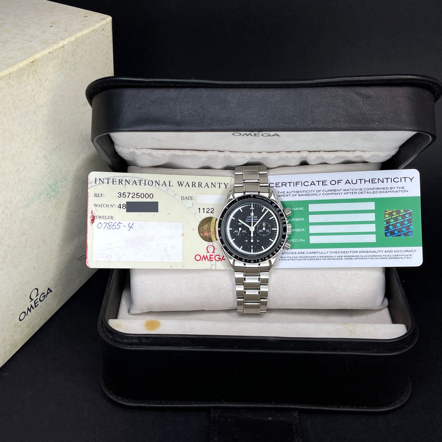 Omega Speedmaster Professional Moonwatch 3572.50 (1990) - Black dial 42 mm Steel case (2/7)